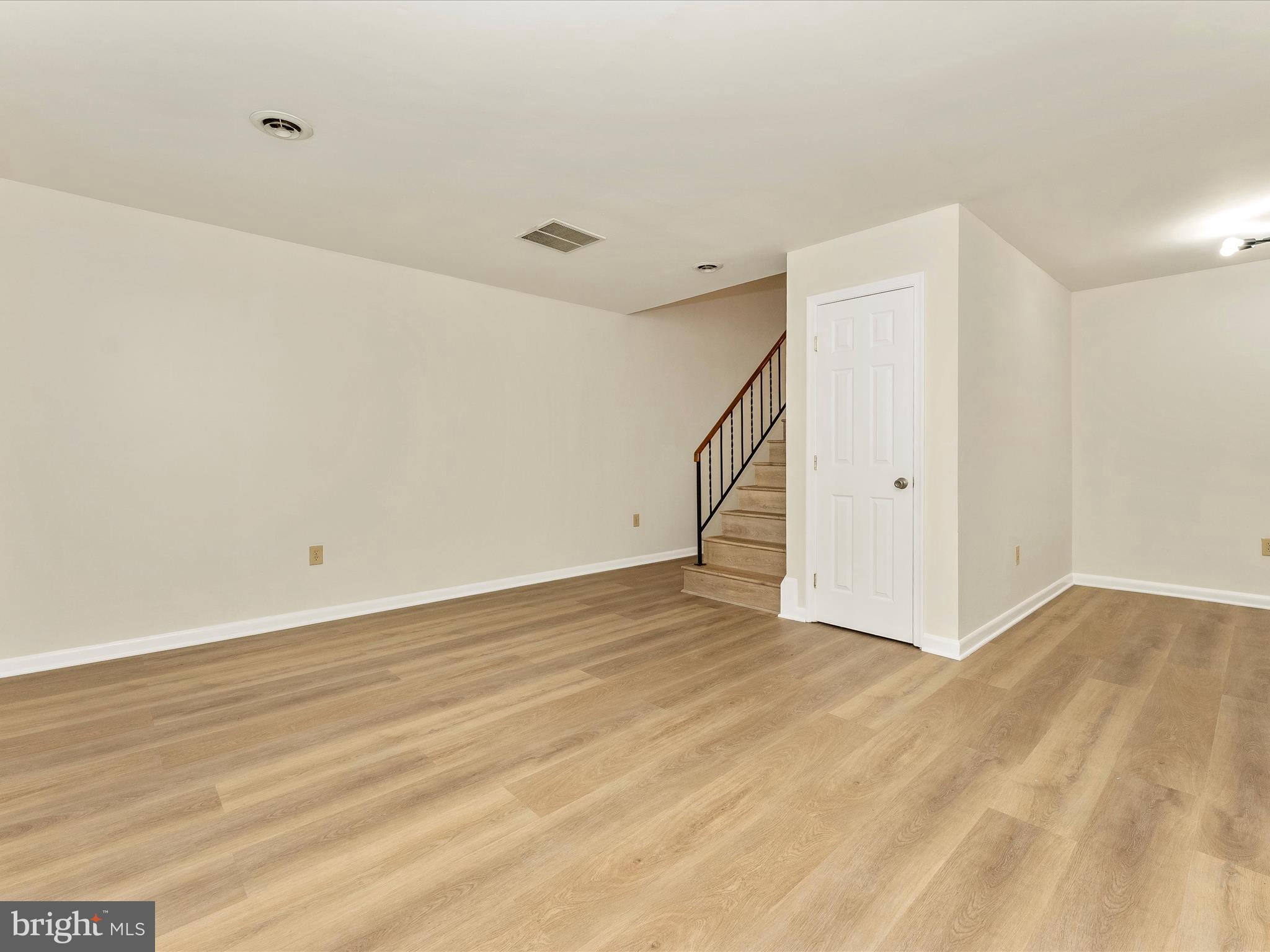 CRESTWOOD VILLAGE - Residential