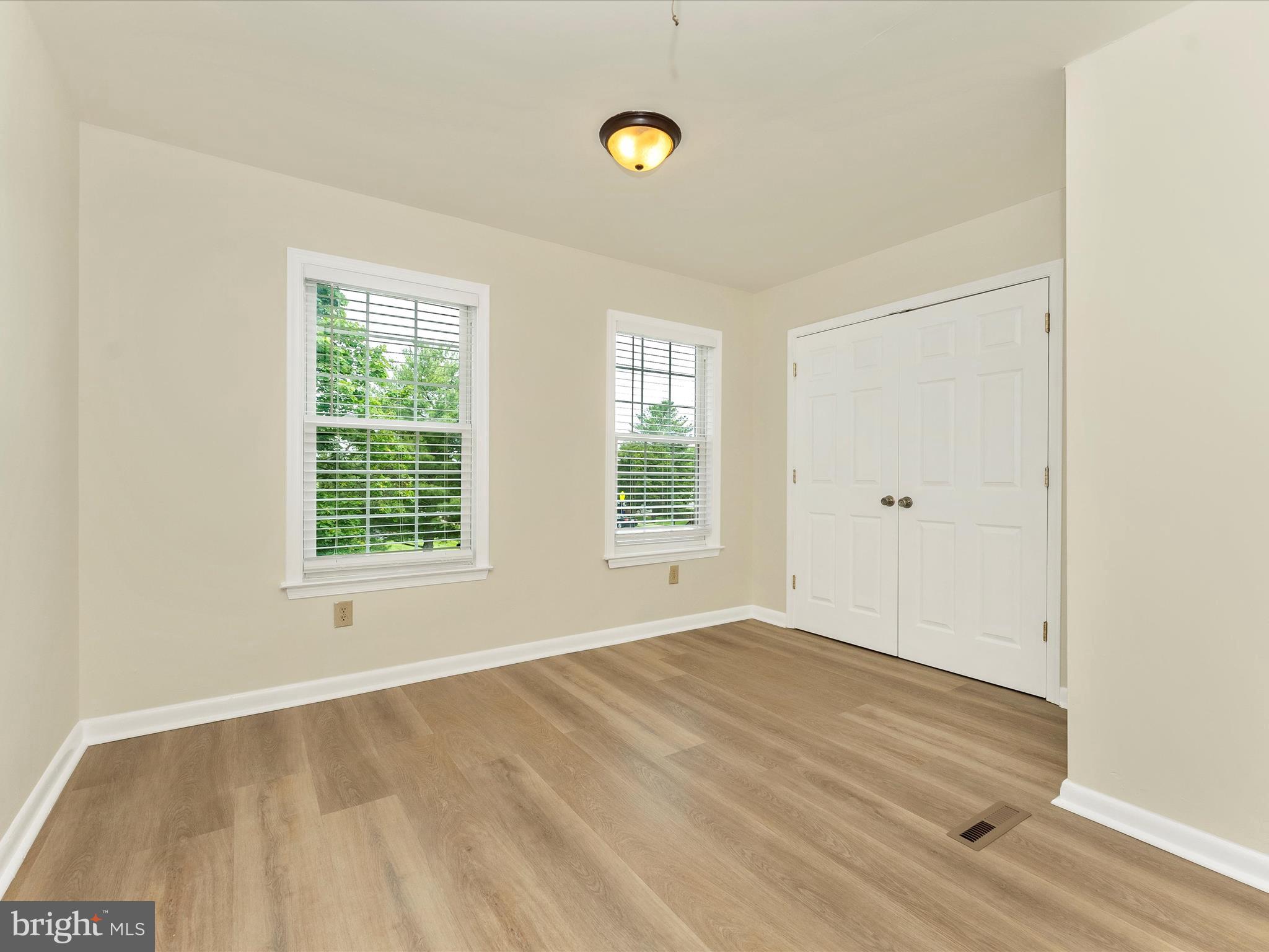 CRESTWOOD VILLAGE - Residential