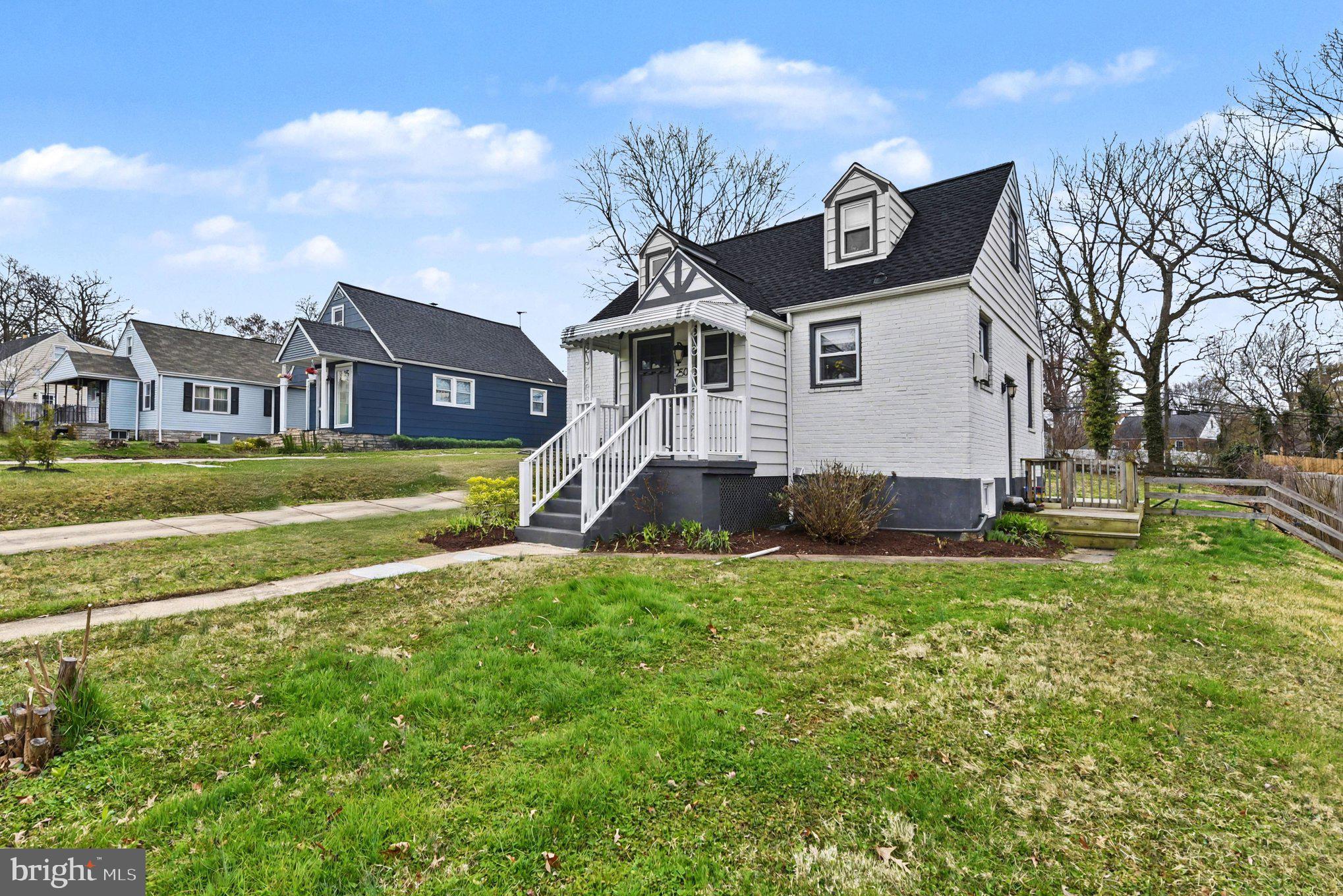 2507 GLENCOE RD
