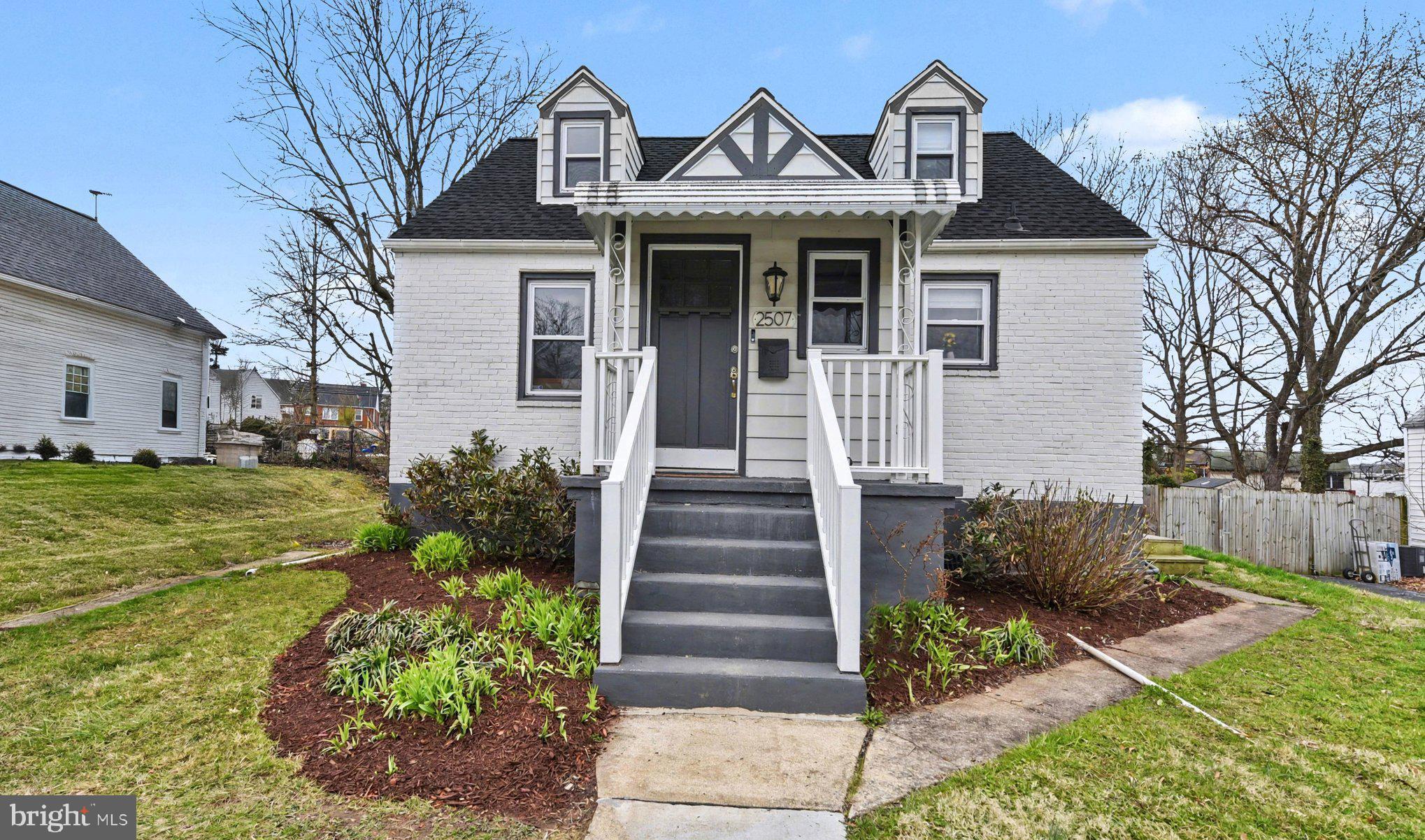 2507 GLENCOE RD