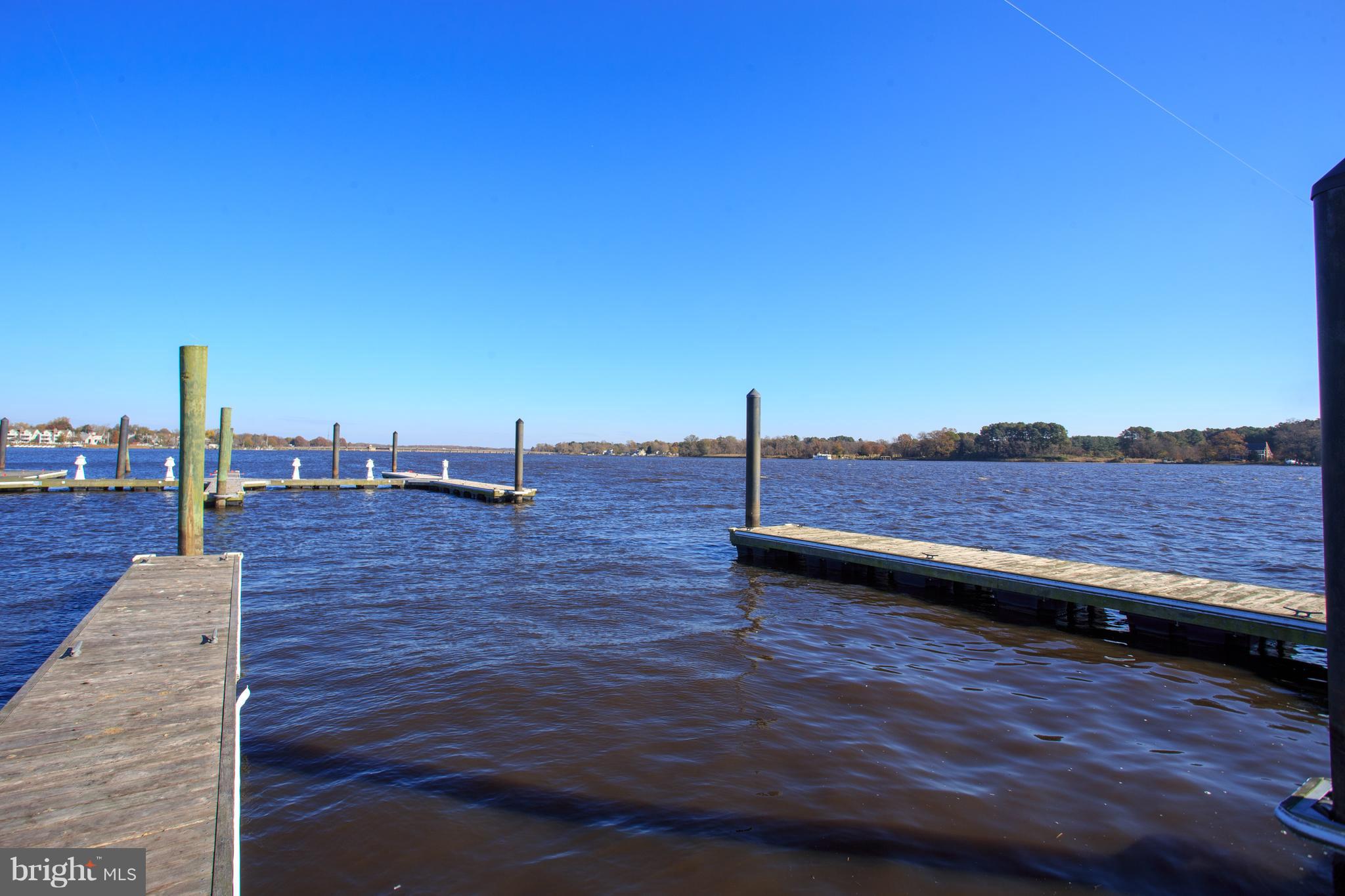 CHESTER RIVER LANDING - Residential