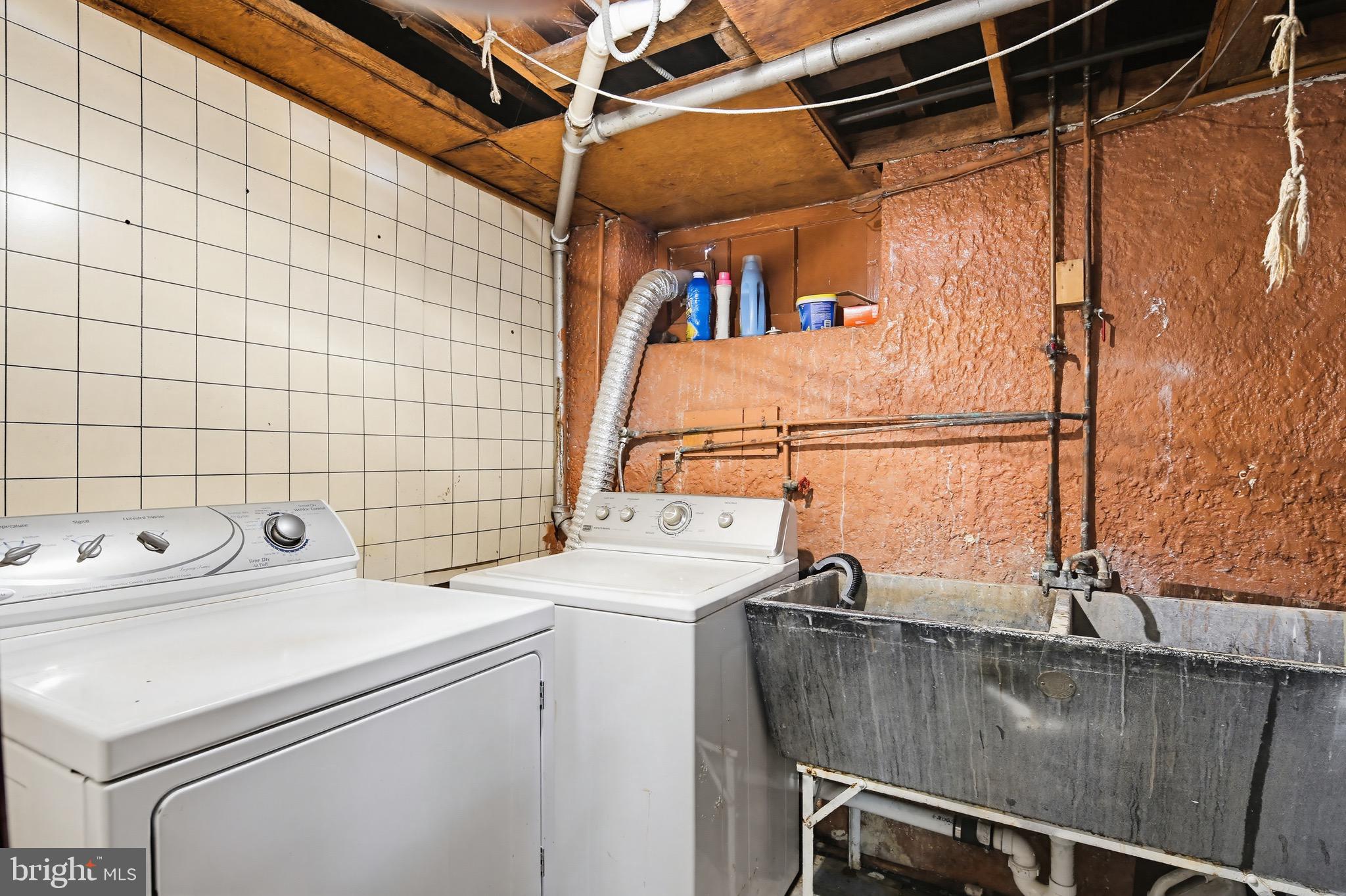 HUNTING RIDGE HISTORIC DISTRICT - Residential