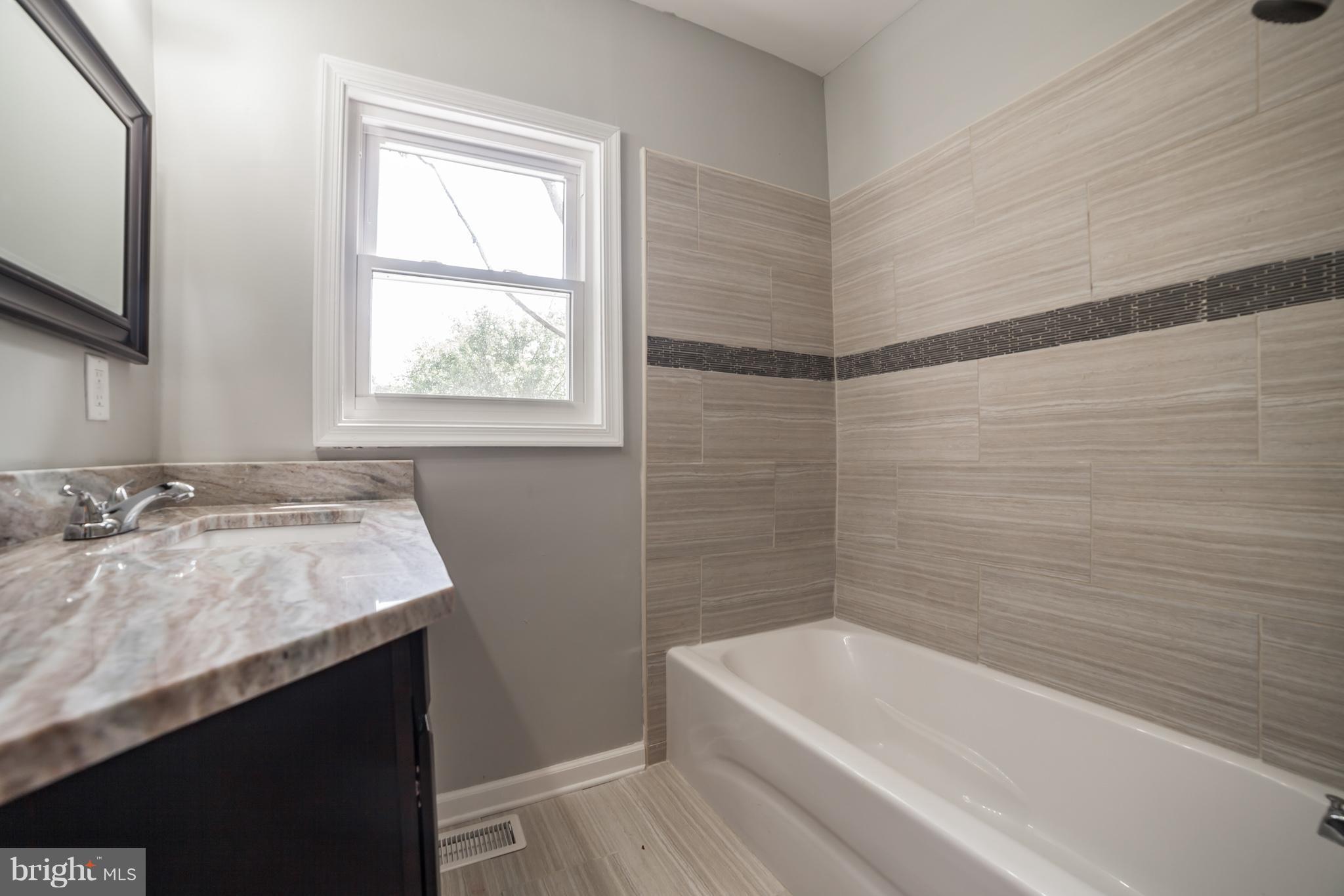 GLEN GARDENS - Residential