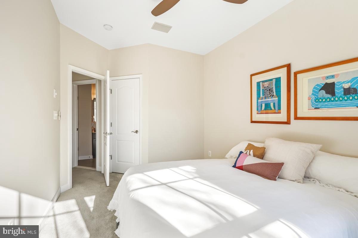 LEESBOROUGH - Residential