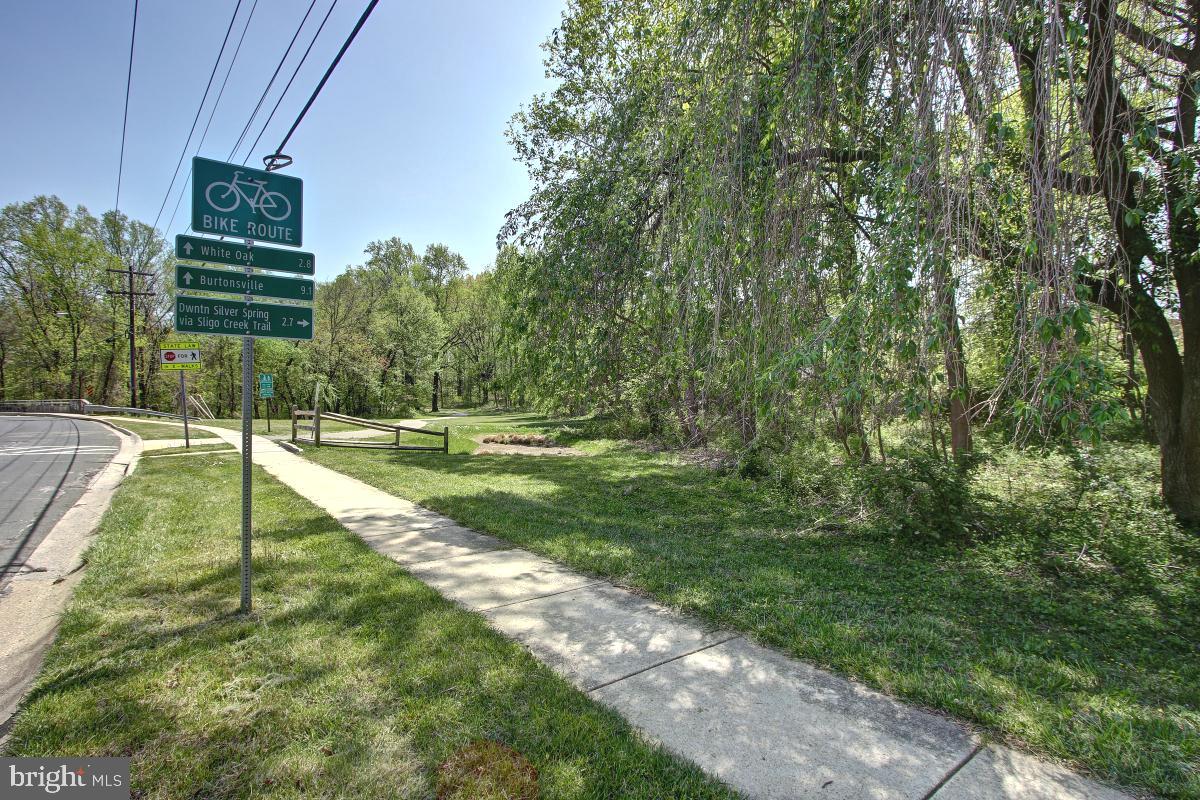 LEESBOROUGH - Residential