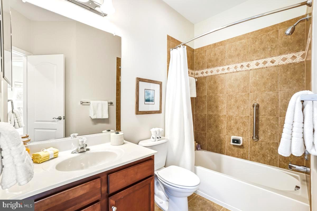 LEESBOROUGH - Residential