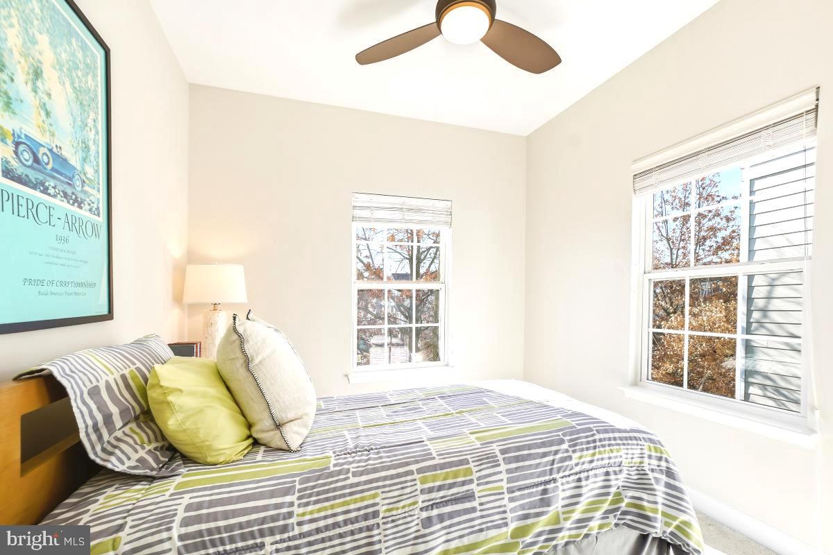 LEESBOROUGH - Residential