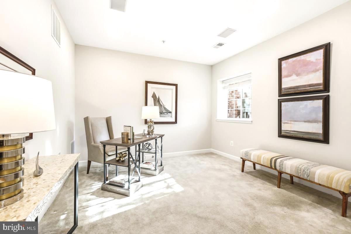 LEESBOROUGH - Residential