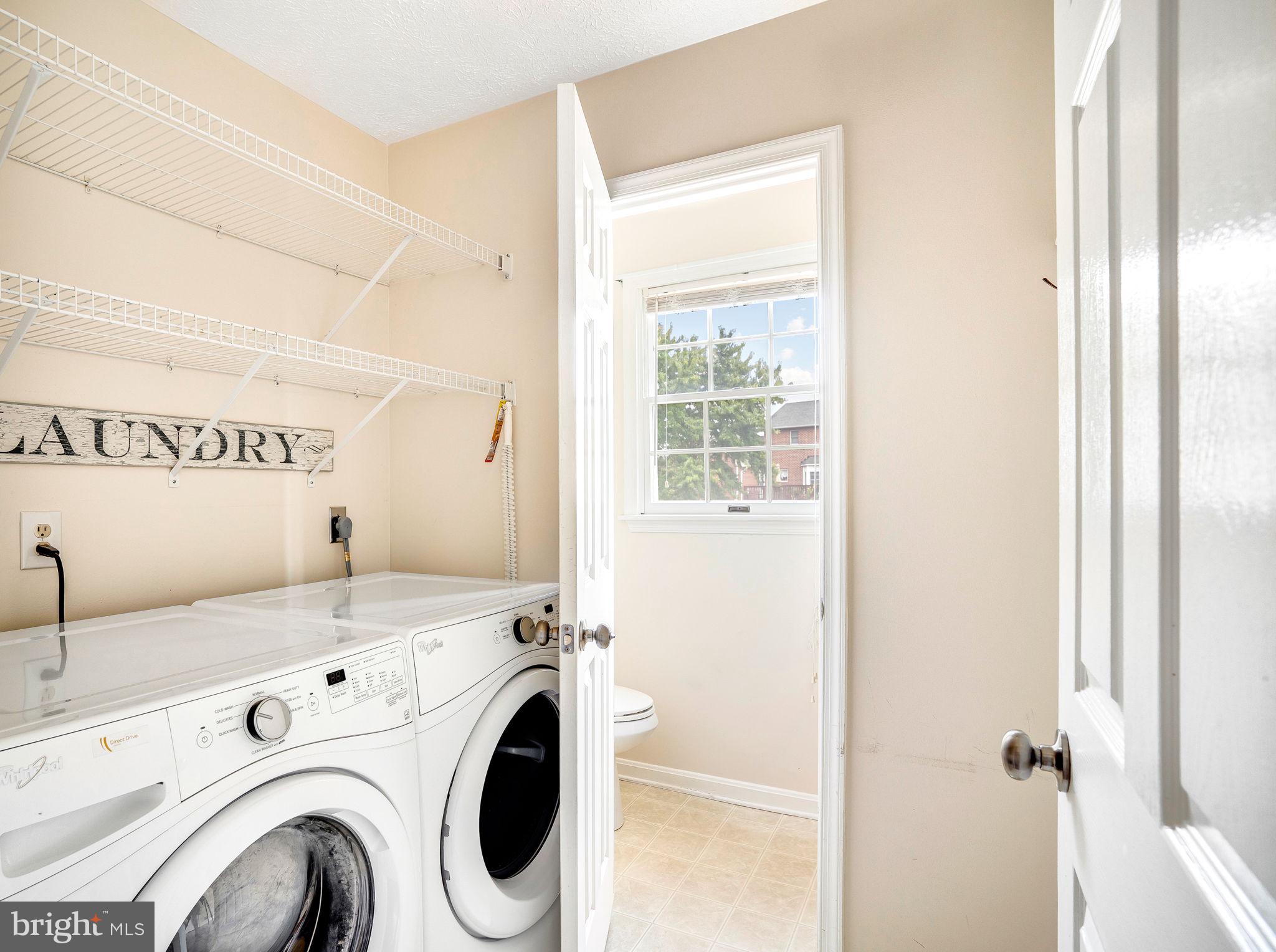 WAKELAND MANOR - Residential