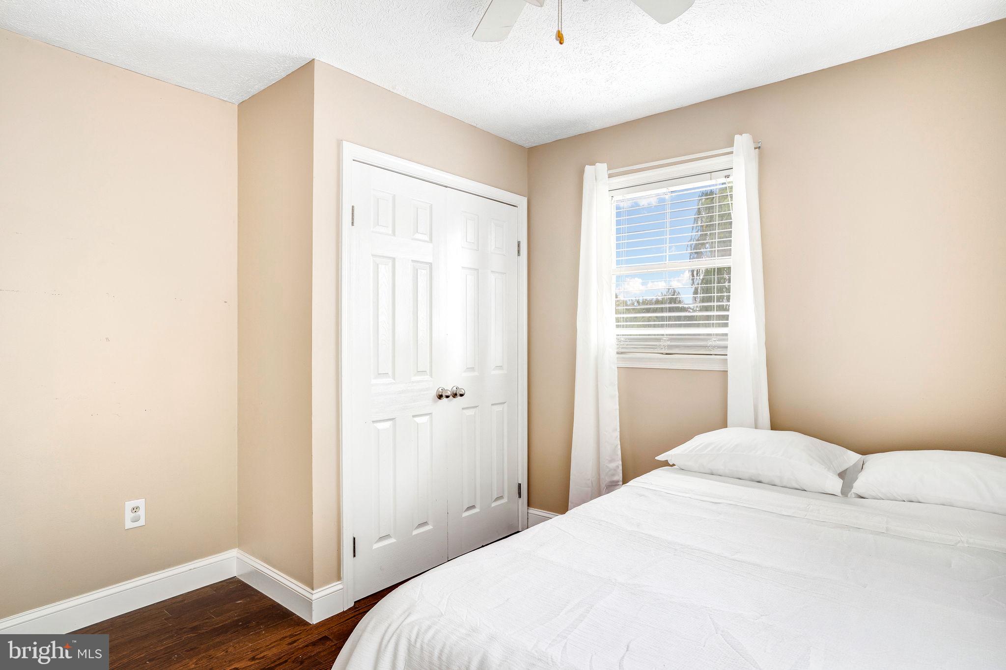 WAKELAND MANOR - Residential