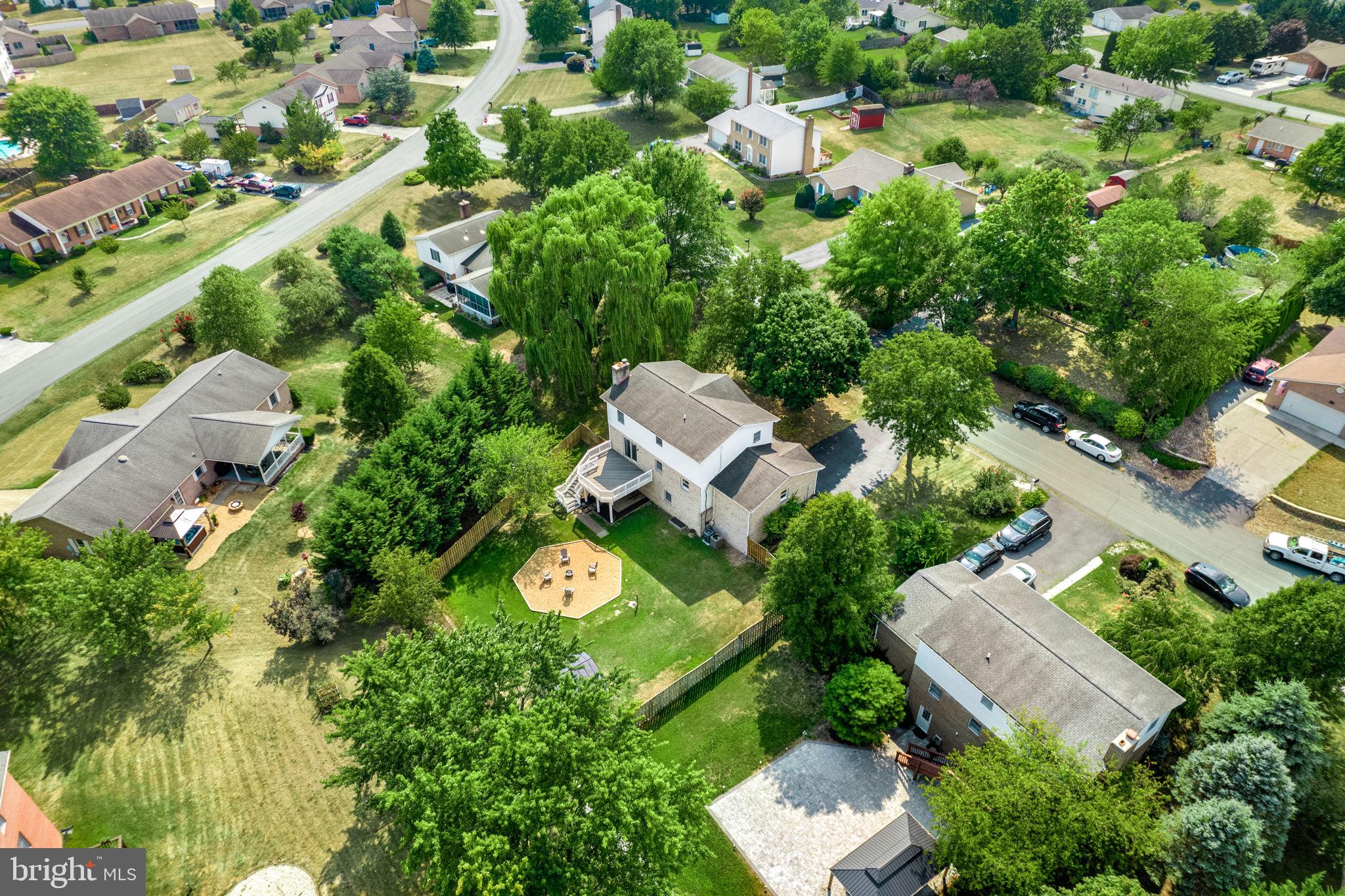 WAKELAND MANOR - Residential