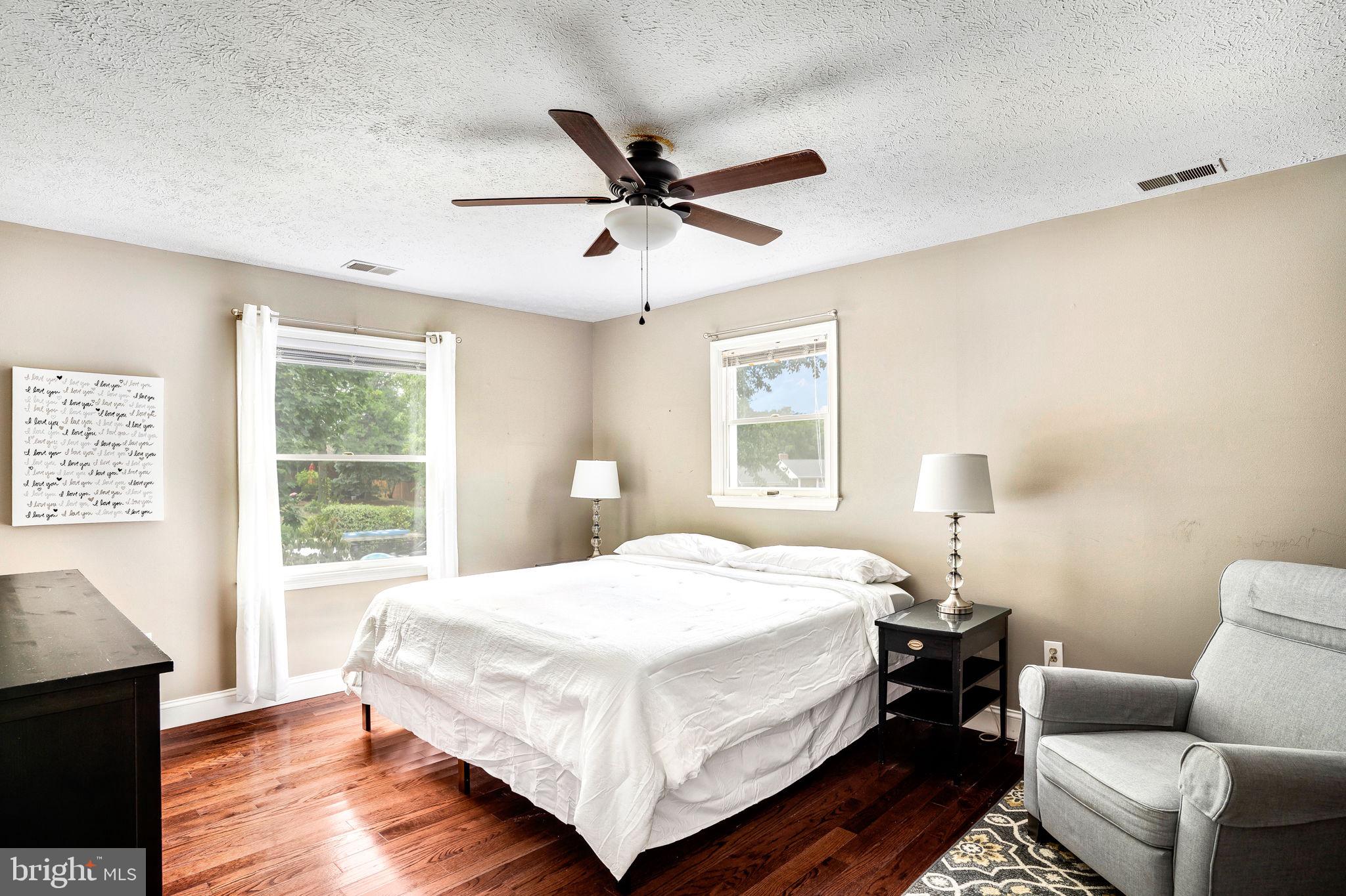 WAKELAND MANOR - Residential