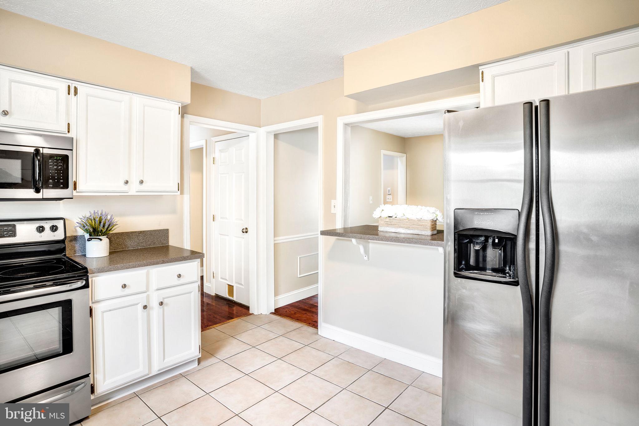 WAKELAND MANOR - Residential