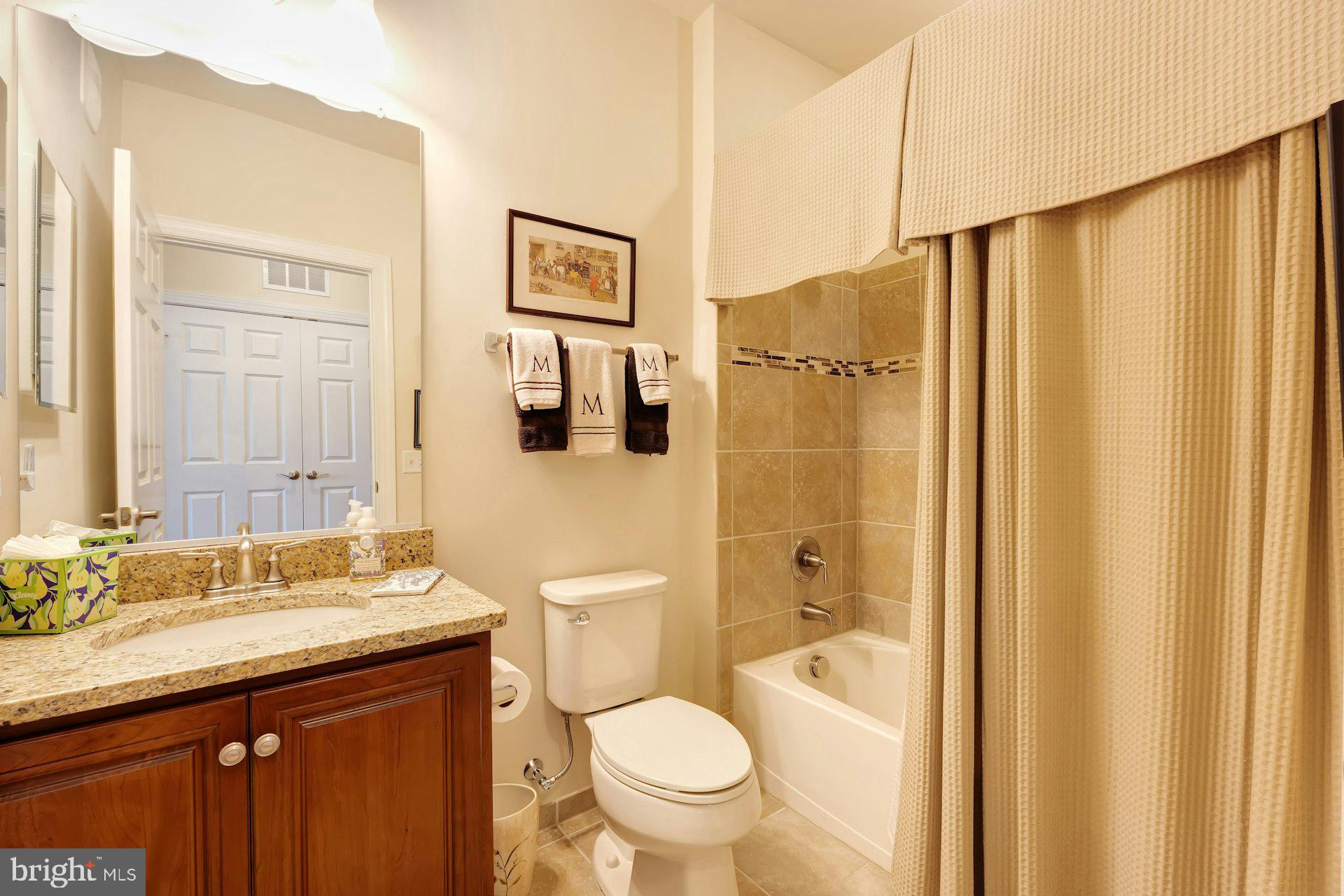 REGENCY AT DOMINION VALLEY - Residential