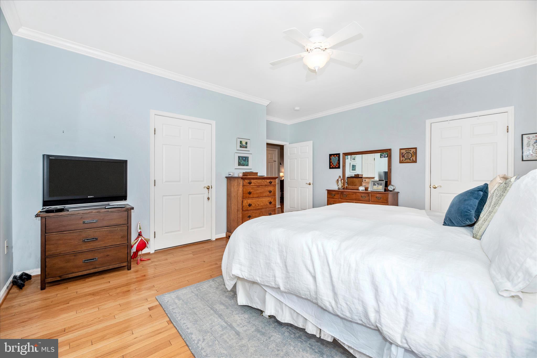 SIGNATURE CLUB AT GREENVIEW - Residential