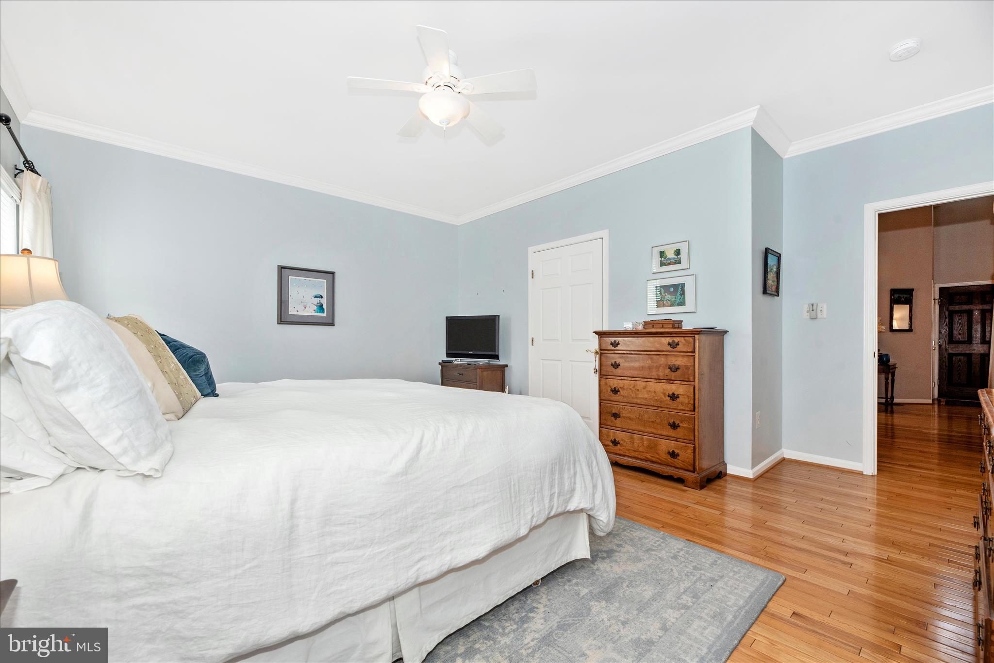 SIGNATURE CLUB AT GREENVIEW - Residential