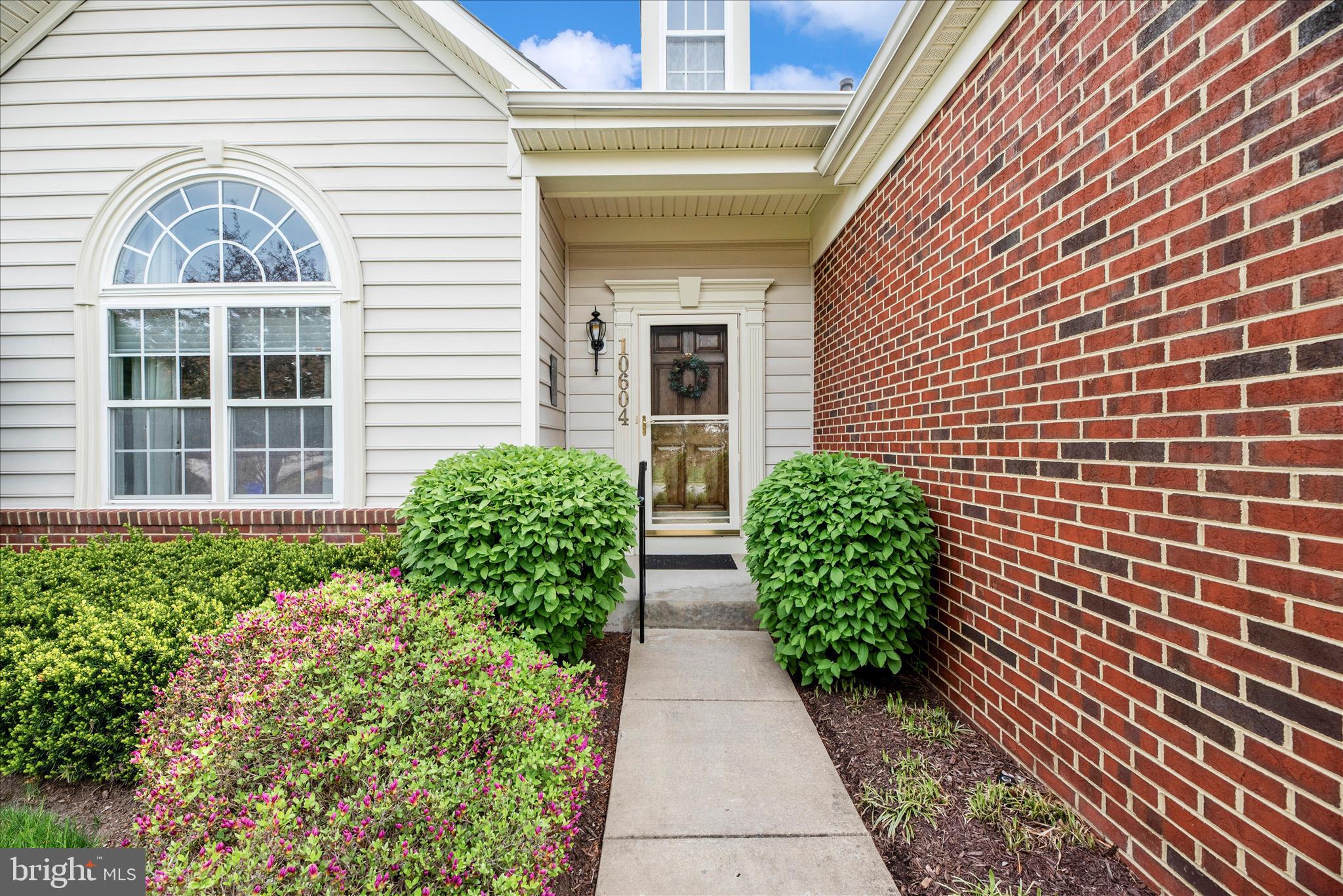 SIGNATURE CLUB AT GREENVIEW - Residential