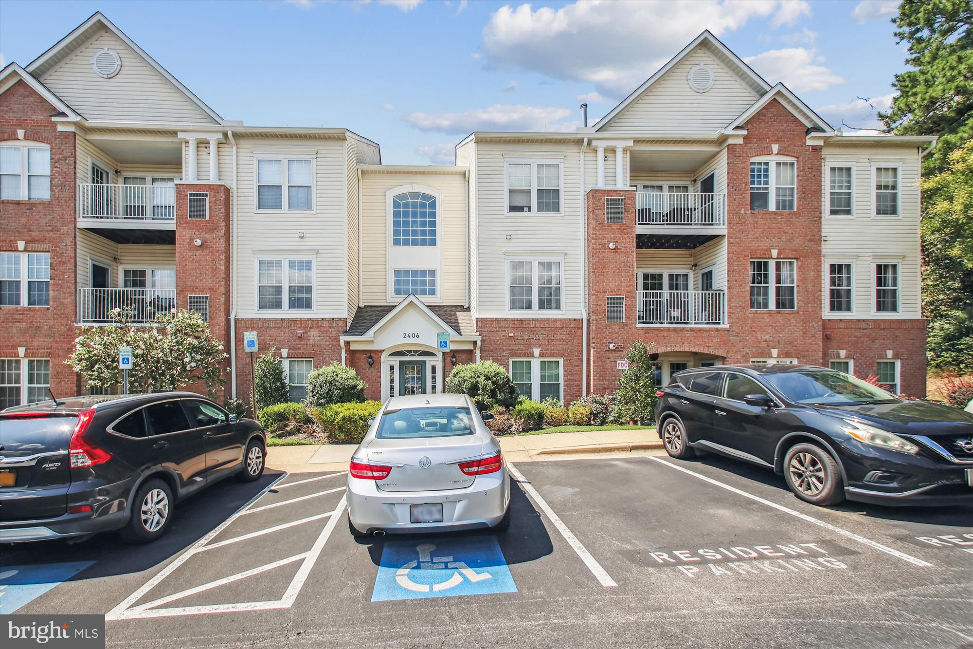 PINEY ORCHARD - Residential