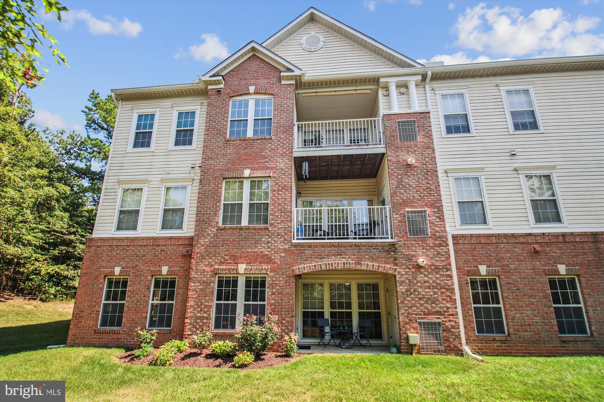 PINEY ORCHARD - Residential