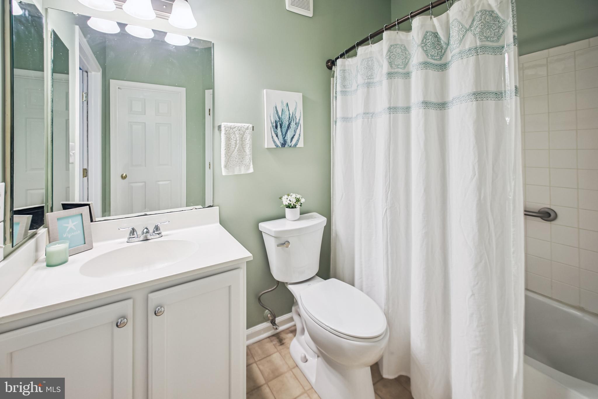 PINEY ORCHARD - Residential