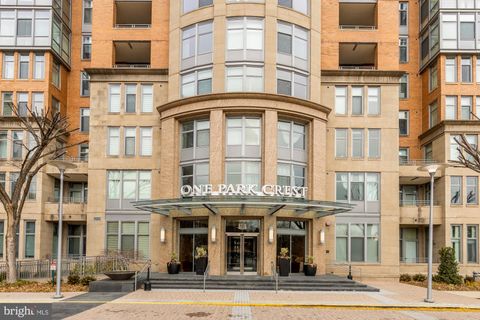 8220 CRESTWOOD HEIGHTS DRIVE 418 TYSONS VA 22102