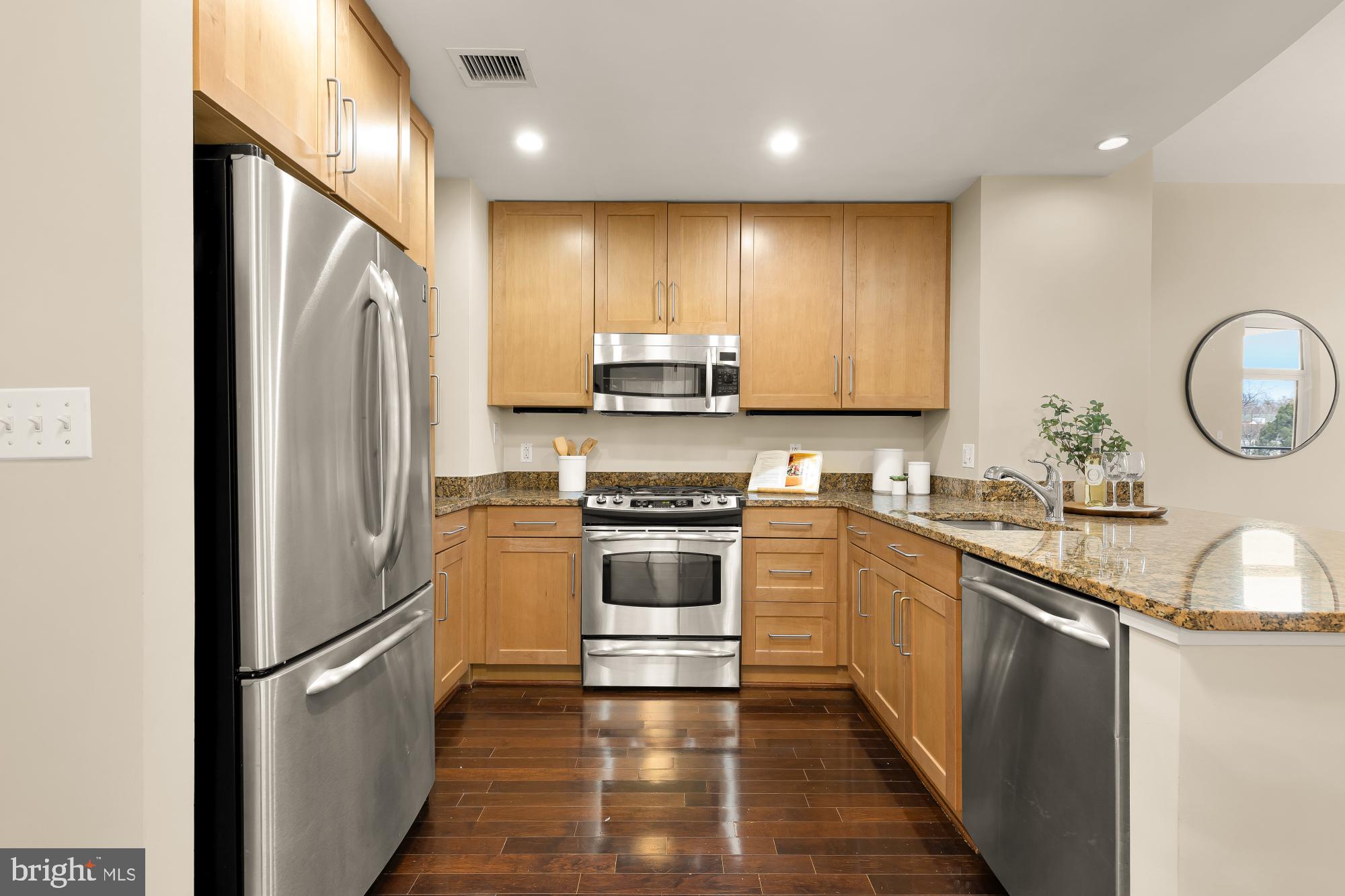 8220 CRESTWOOD HEIGHTS DRIVE 418