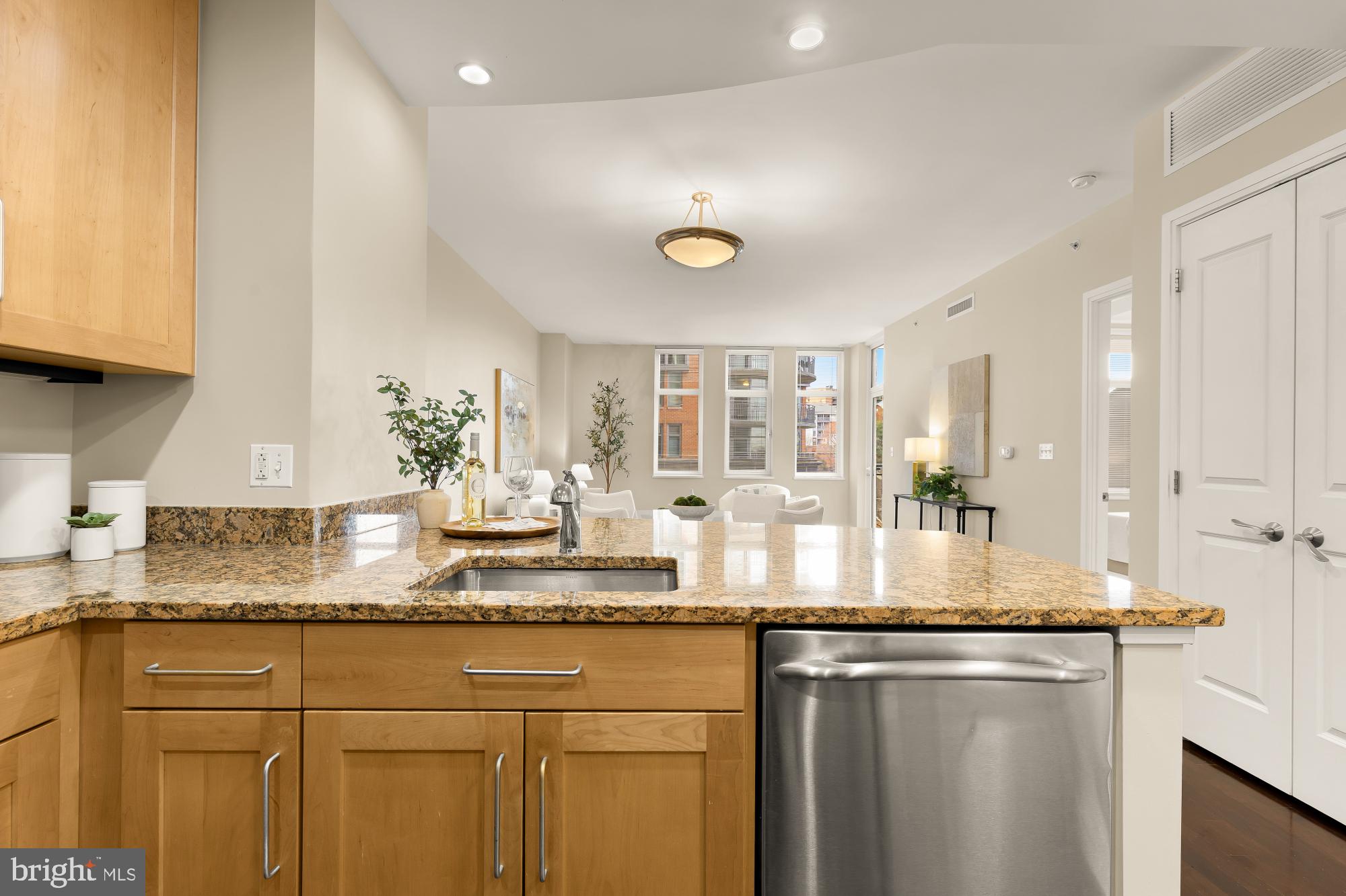 8220 CRESTWOOD HEIGHTS DRIVE 418