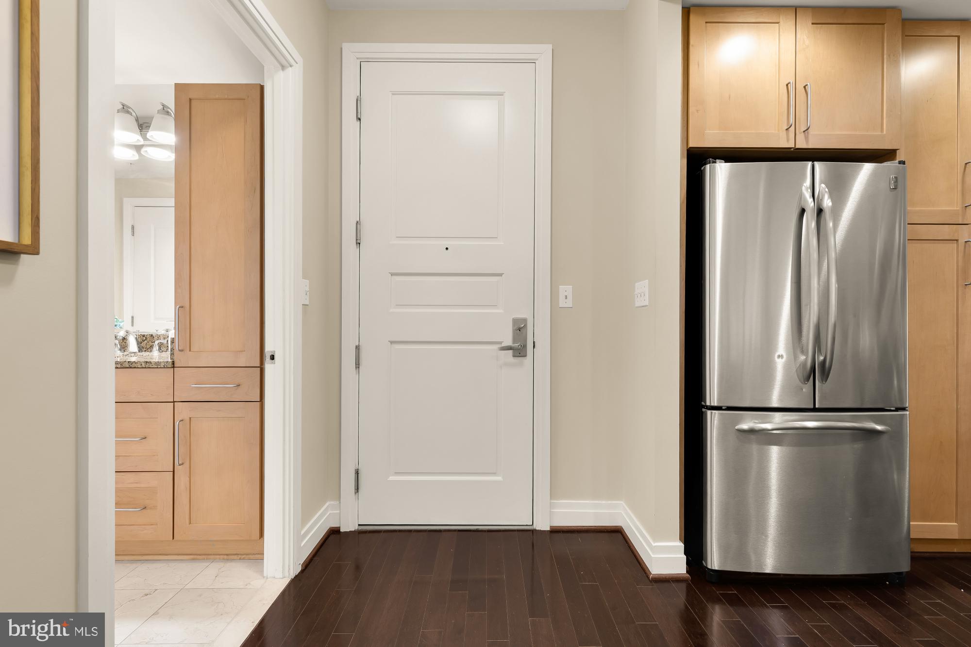 ONE PARK CREST - Residential