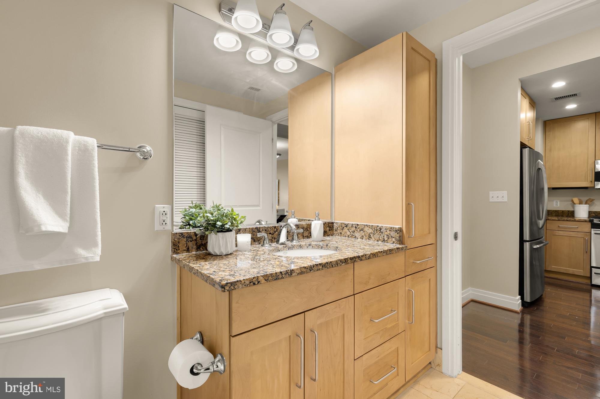 ONE PARK CREST - Residential