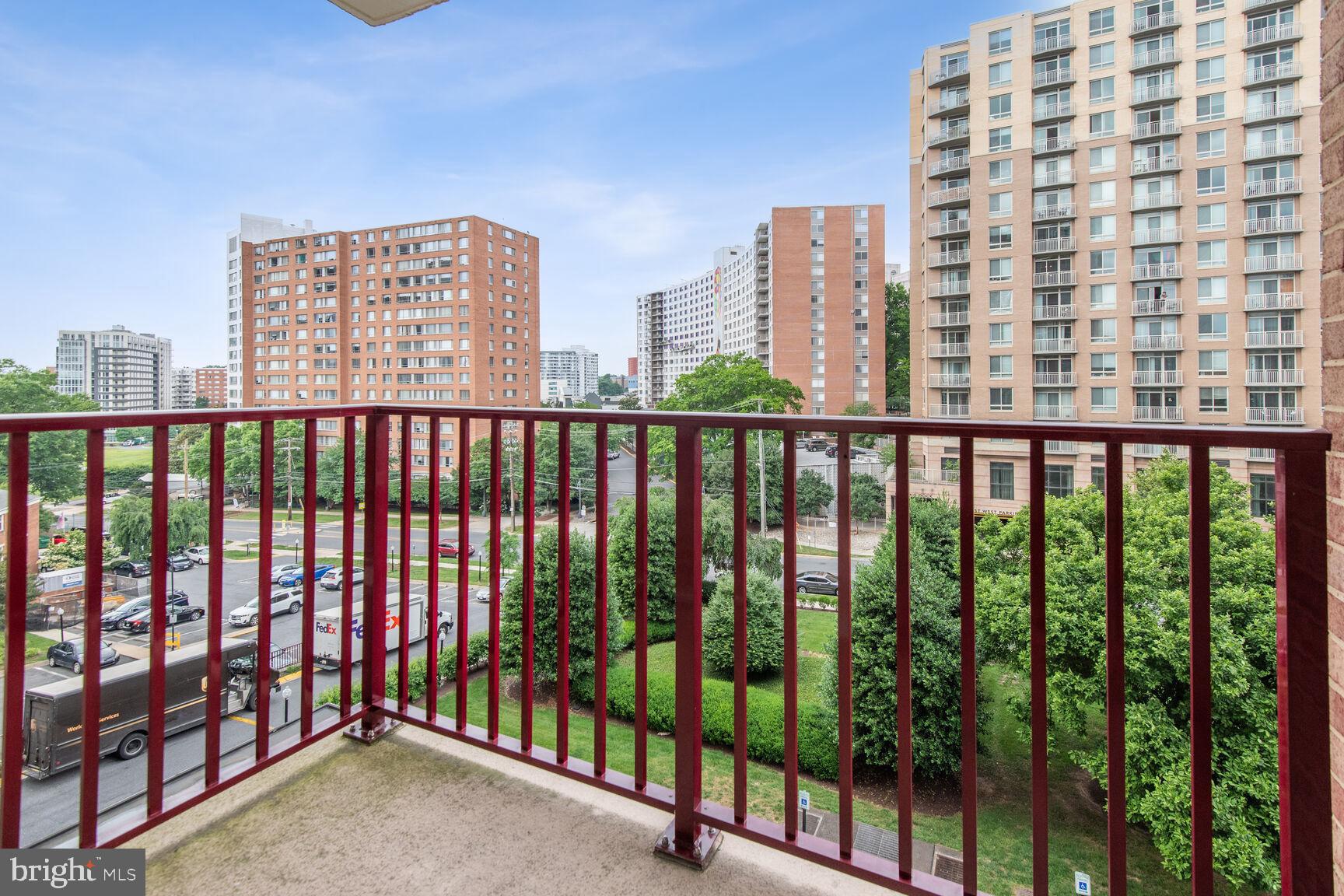 MICA AT SILVER SPRING METRO - Residential