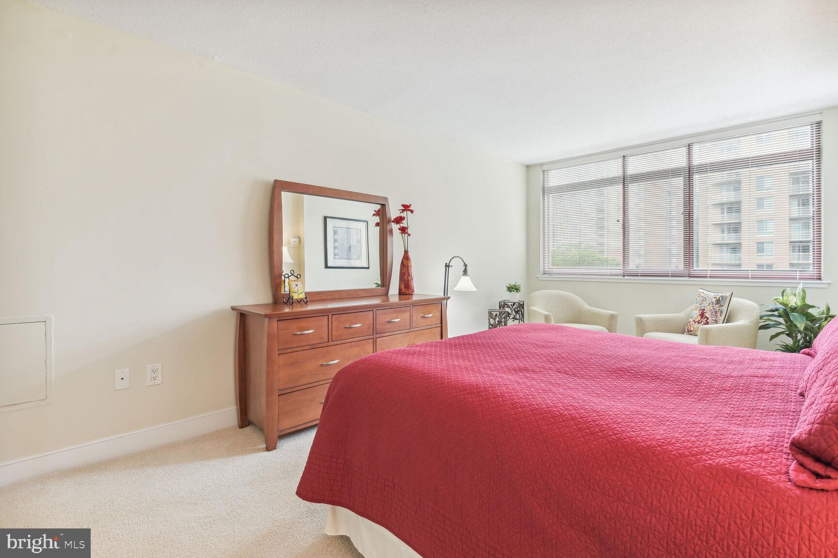 MICA AT SILVER SPRING METRO - Residential