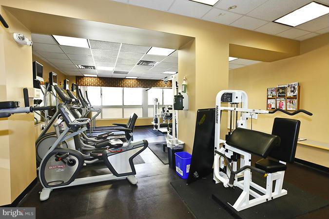 MICA AT SILVER SPRING METRO - Residential