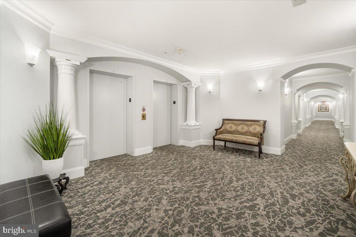 WORMANS MILL - Residential