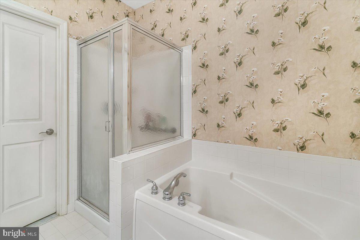 WORMANS MILL - Residential