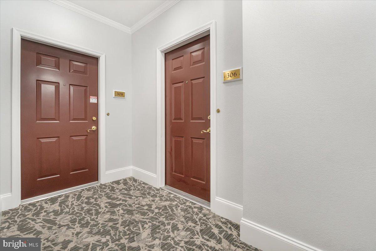 WORMANS MILL - Residential