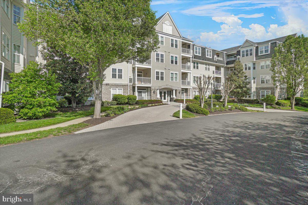 WORMANS MILL - Residential