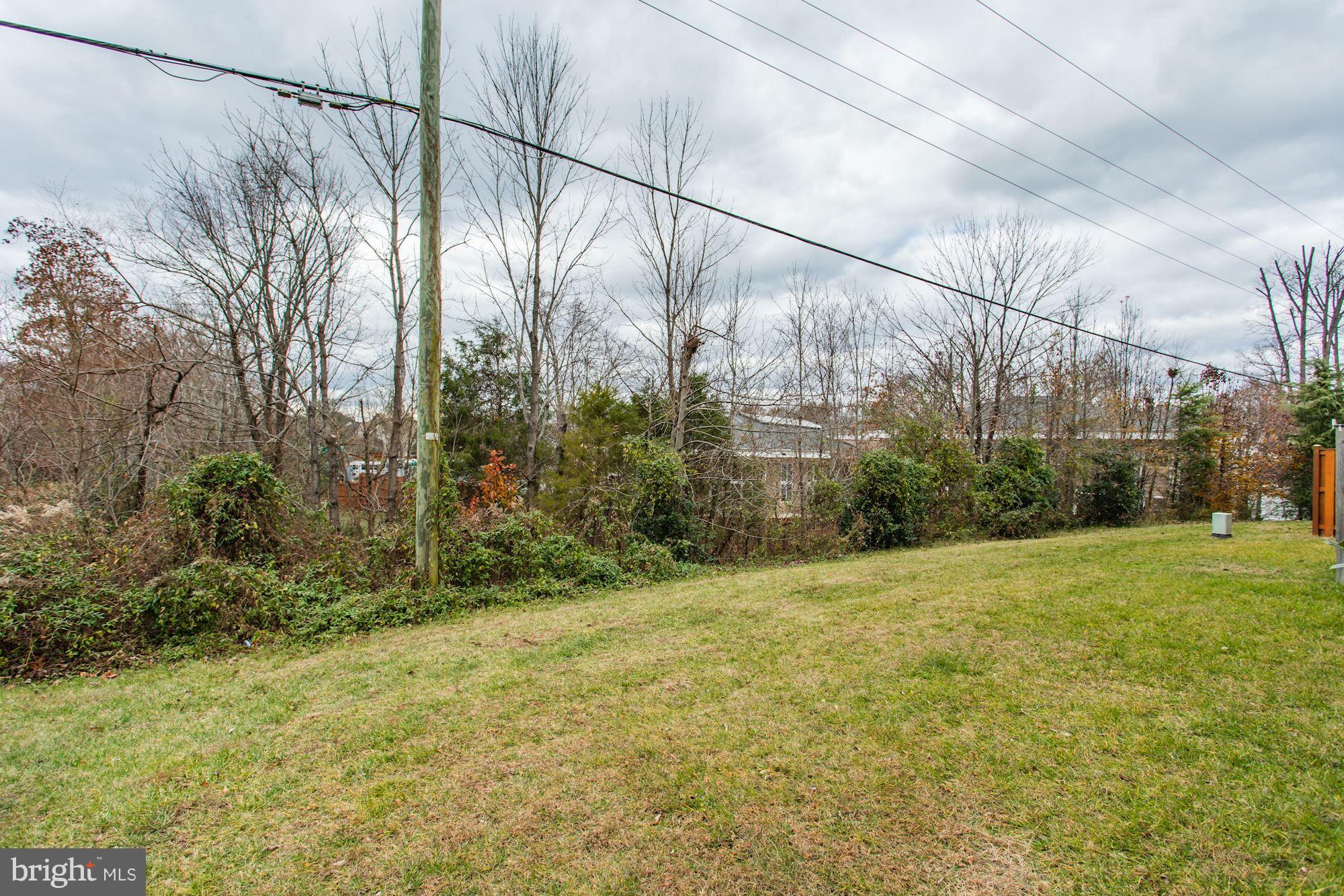VILLAGES OF WELLINGTON - Residential