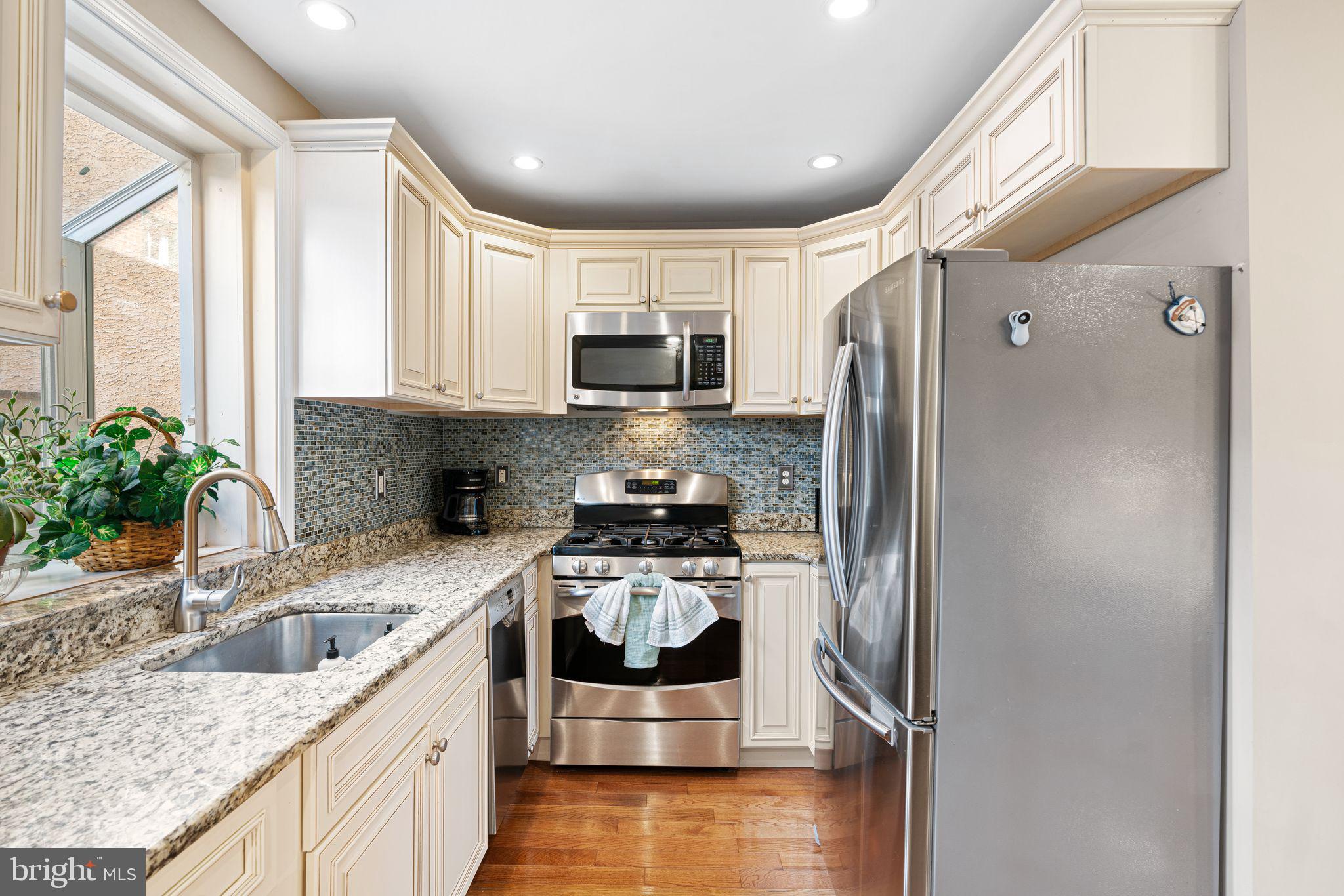 RITTENHOUSE SQUARE - Residential