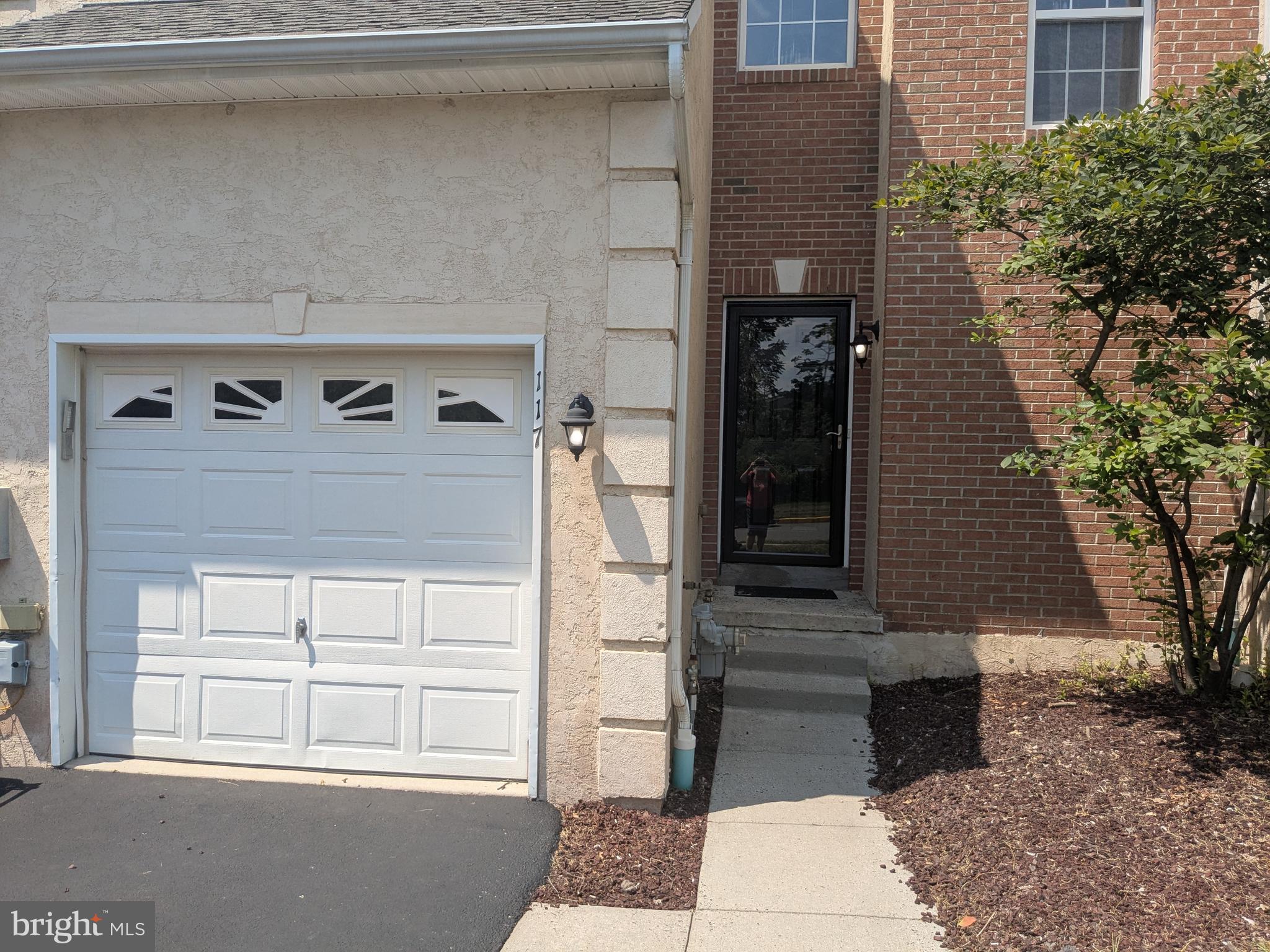 117 STONE HILL DRIVE
