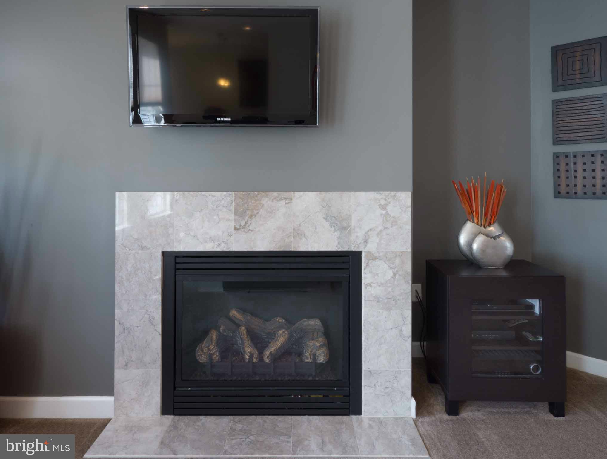 WOODS OF MYRTLE POINT - Residential Lease