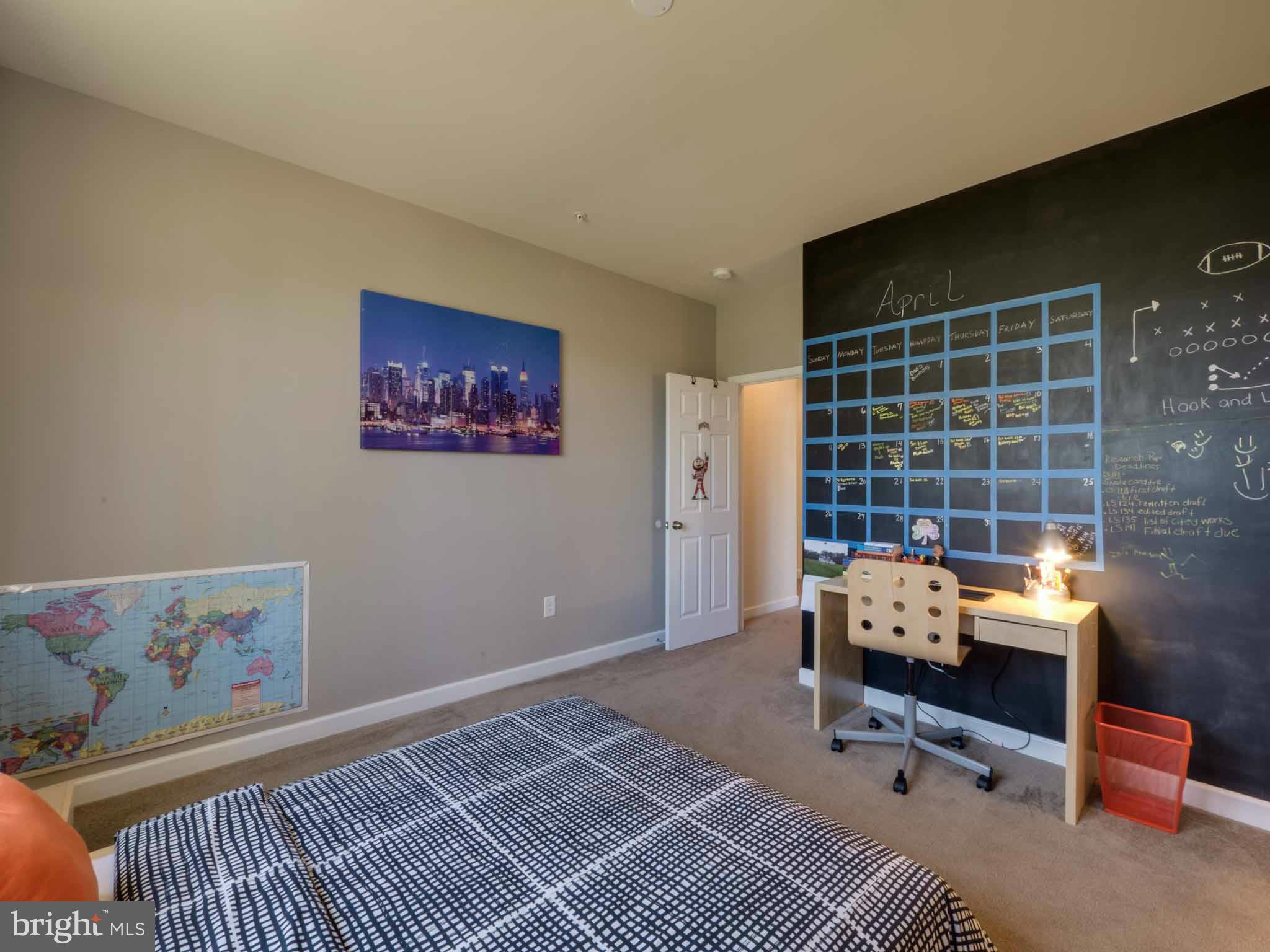 WOODS OF MYRTLE POINT - Residential Lease