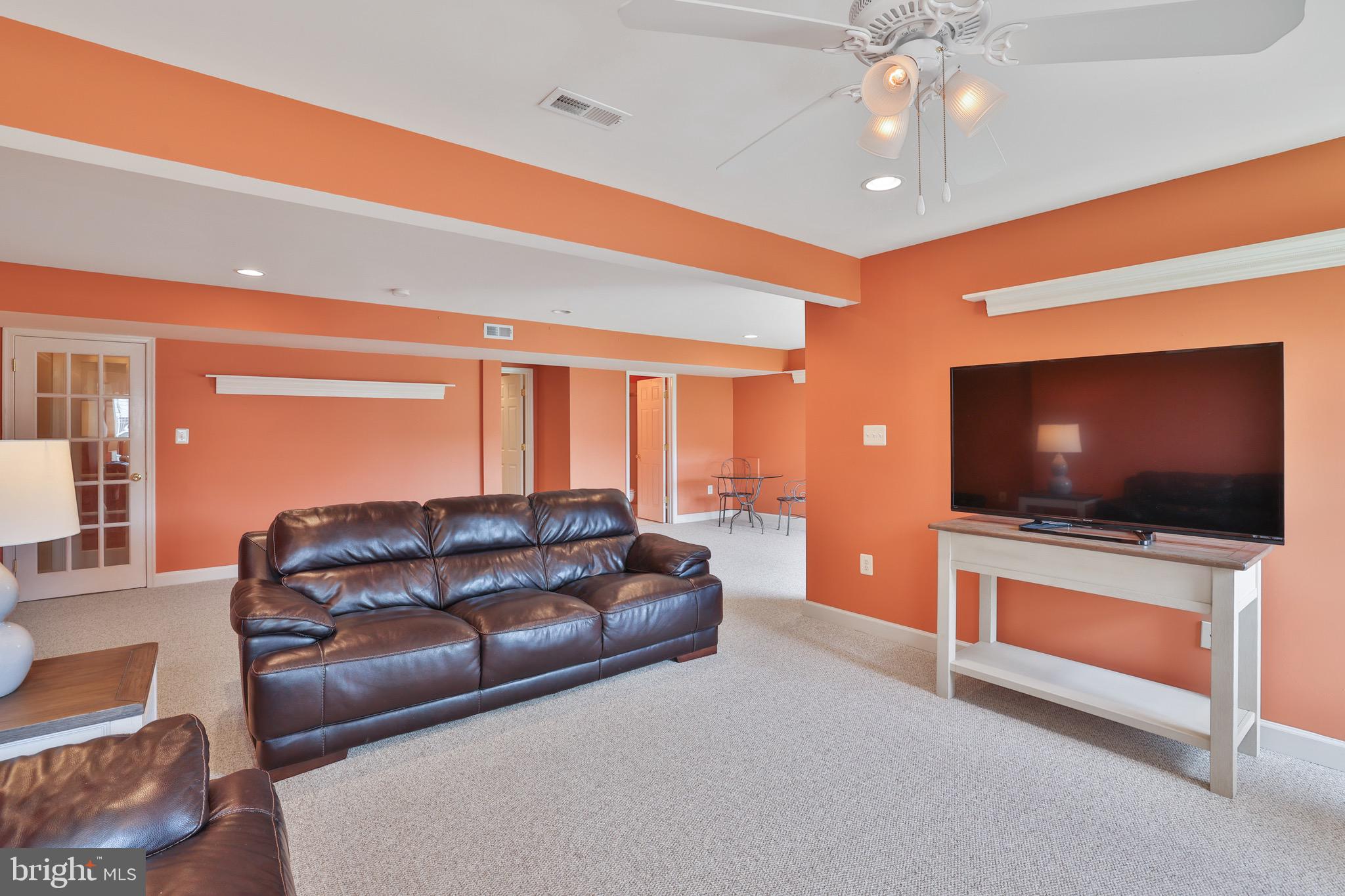 OLD DOMINION VALLEY - Residential