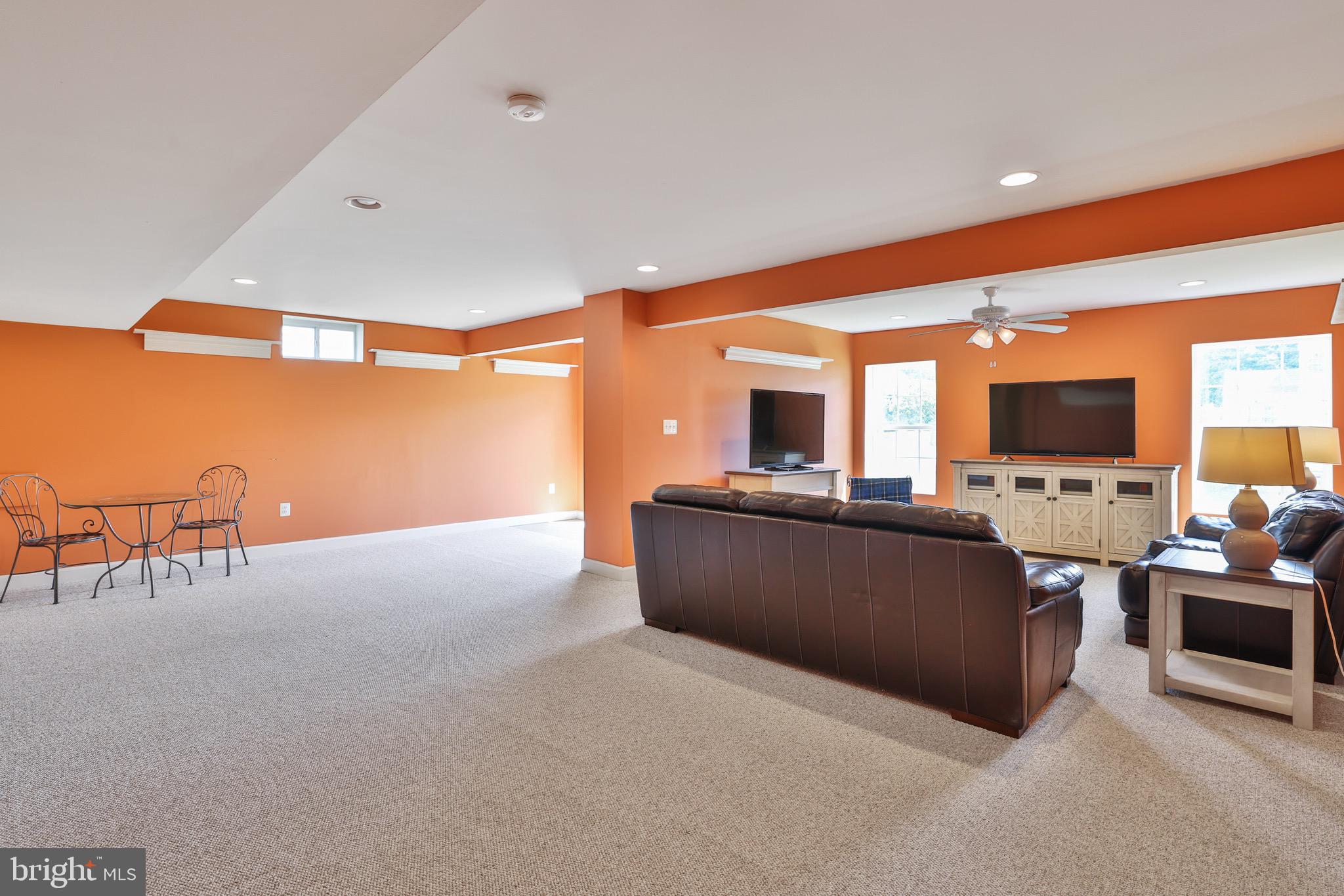 OLD DOMINION VALLEY - Residential