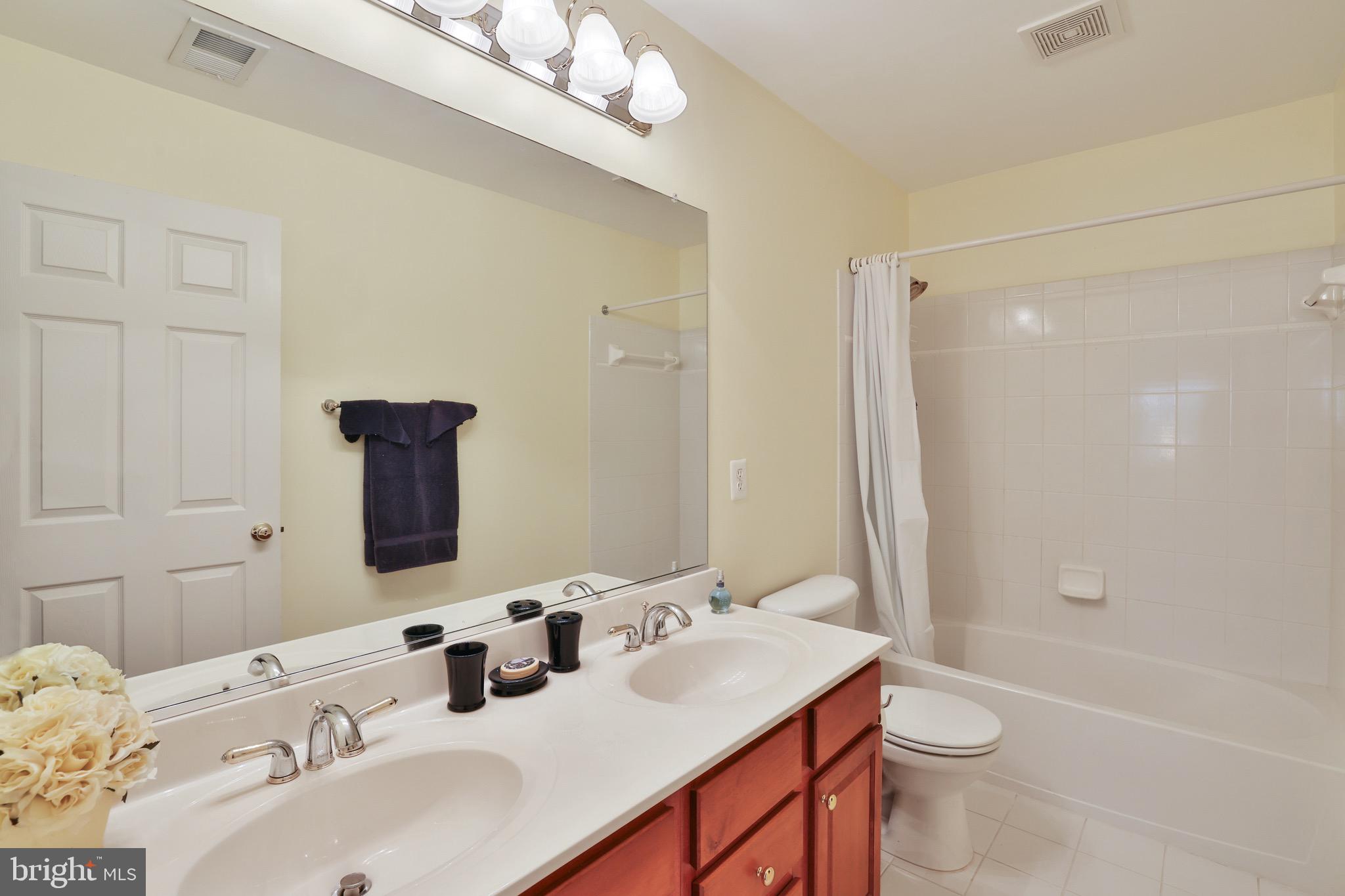 OLD DOMINION VALLEY - Residential