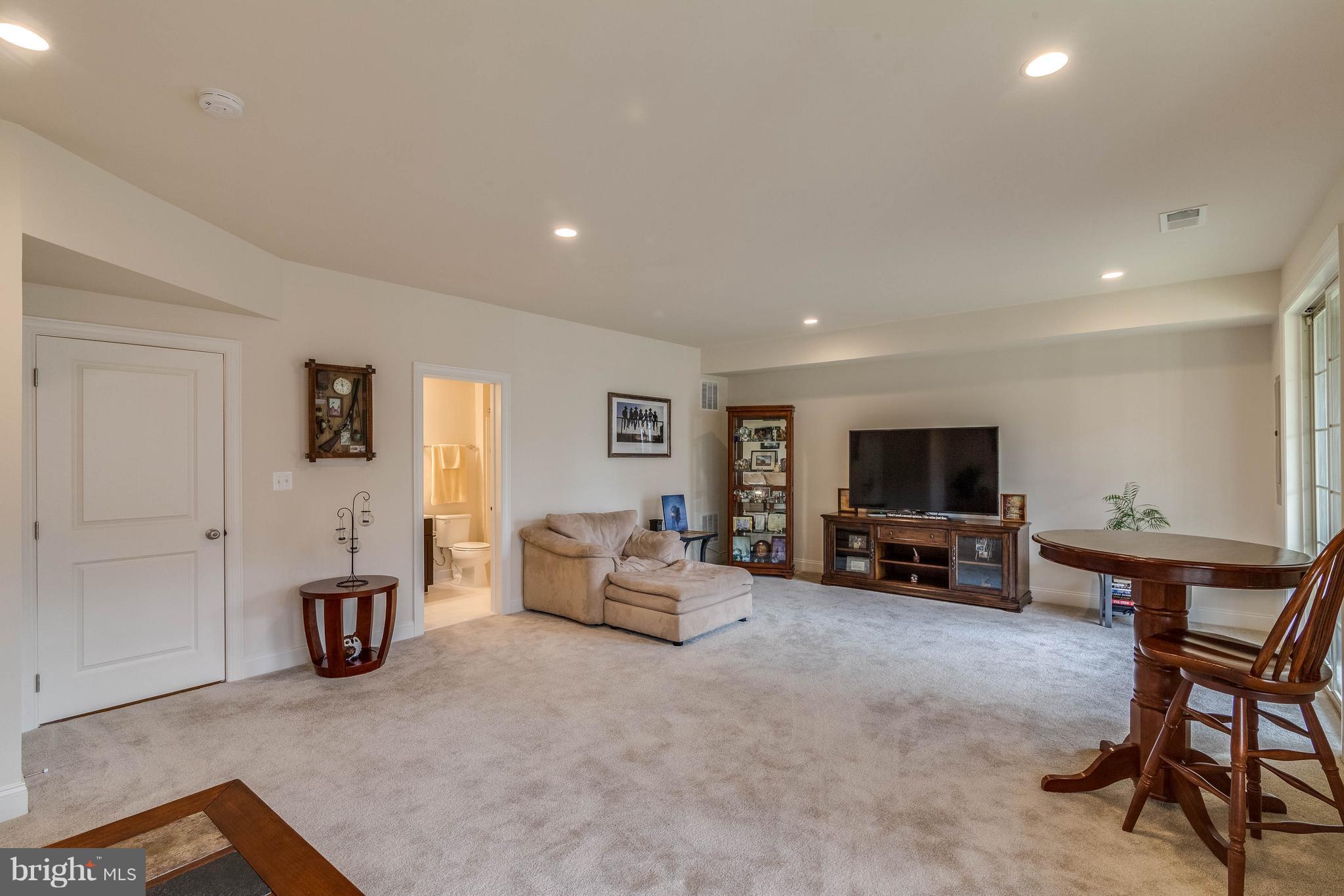 MOOREFIELD - Residential