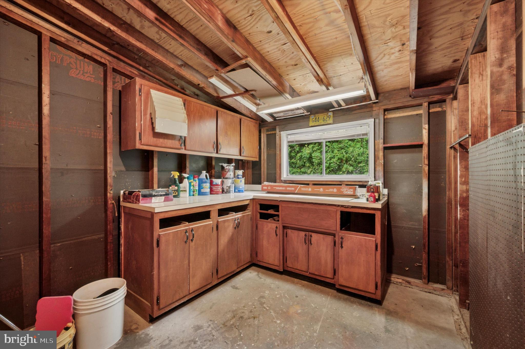 GREYSTONE MANOR - Residential