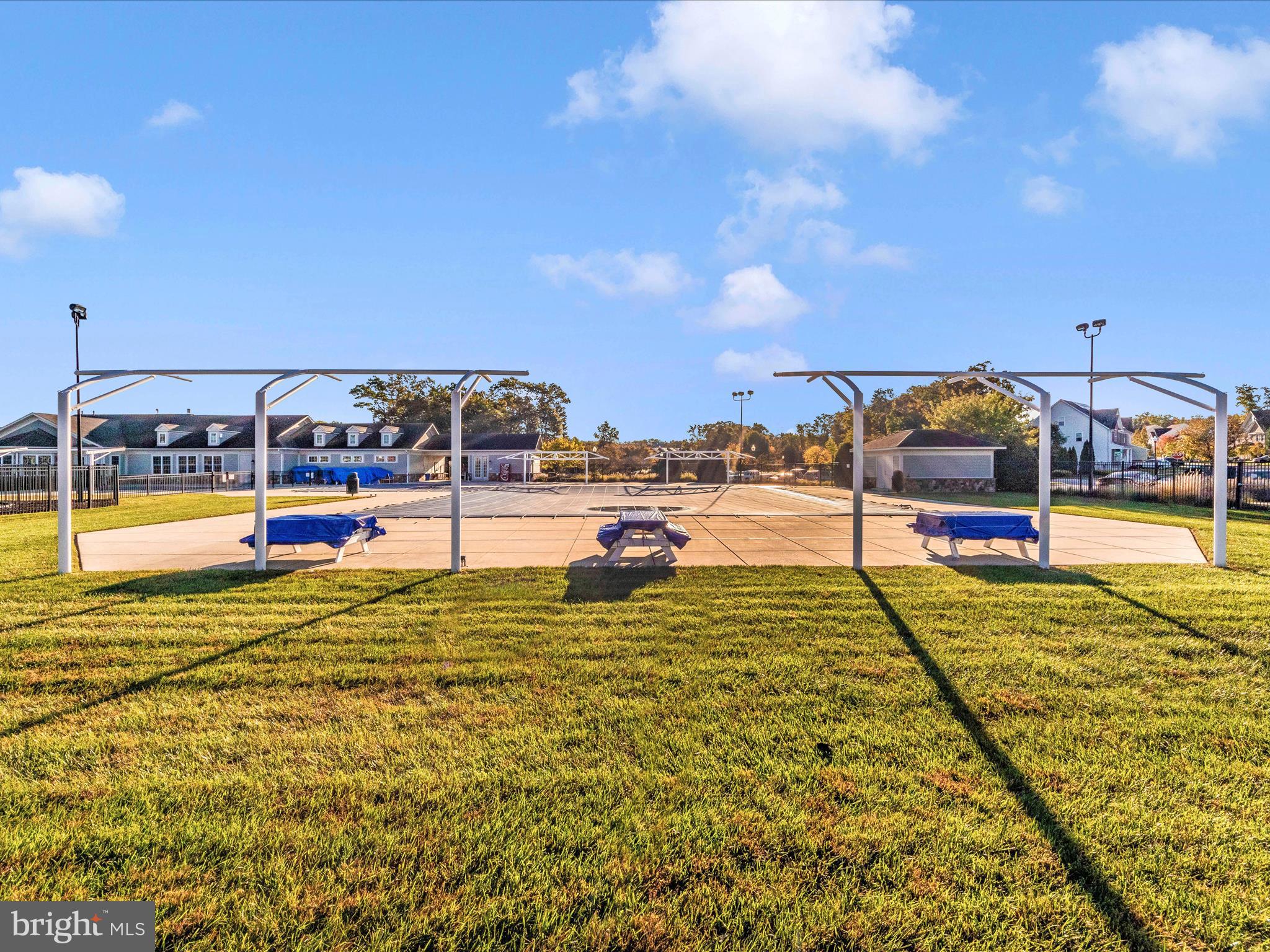 STONEHOUSE RUN - Residential