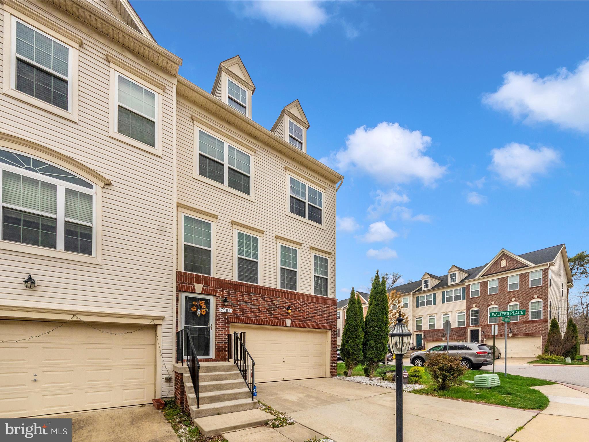 STONEHOUSE RUN - Residential