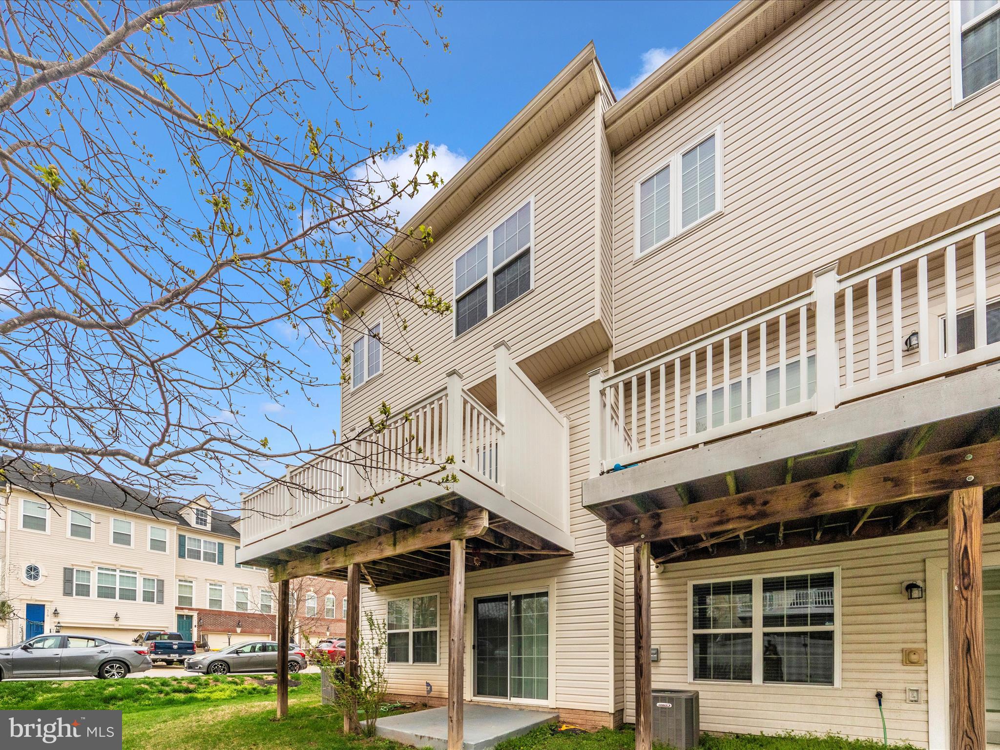 STONEHOUSE RUN - Residential