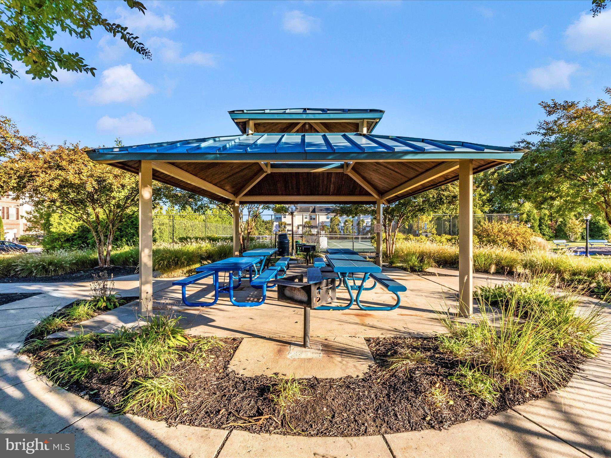 STONEHOUSE RUN - Residential